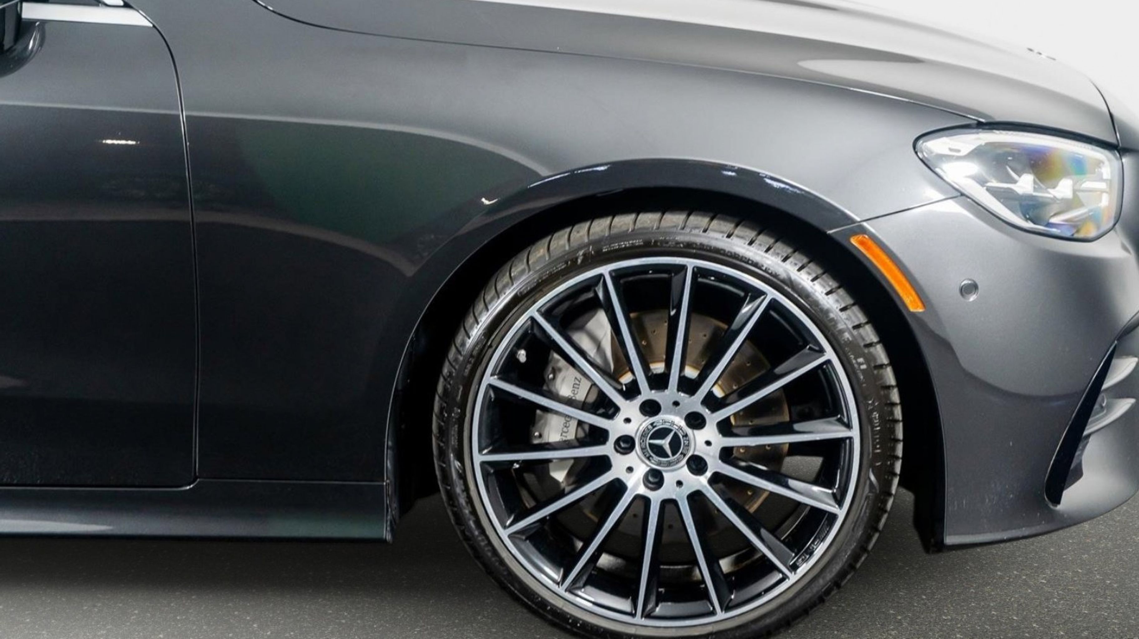 2023 Mercedes-Benz E-Class E450 - Photo 7