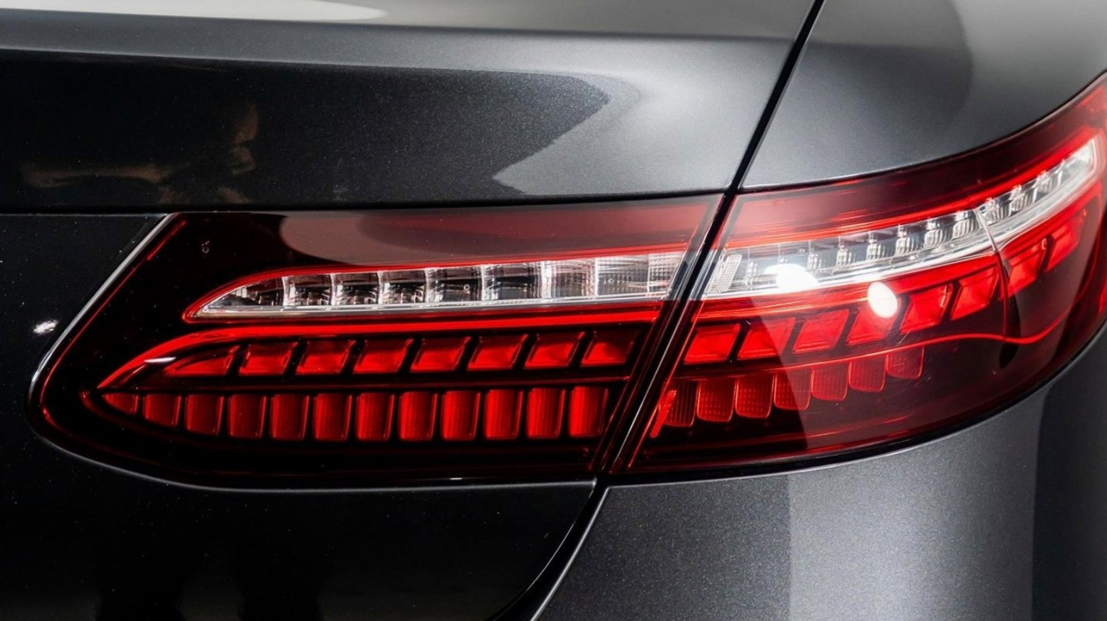 2023 Mercedes-Benz E-Class E450 - Photo 14