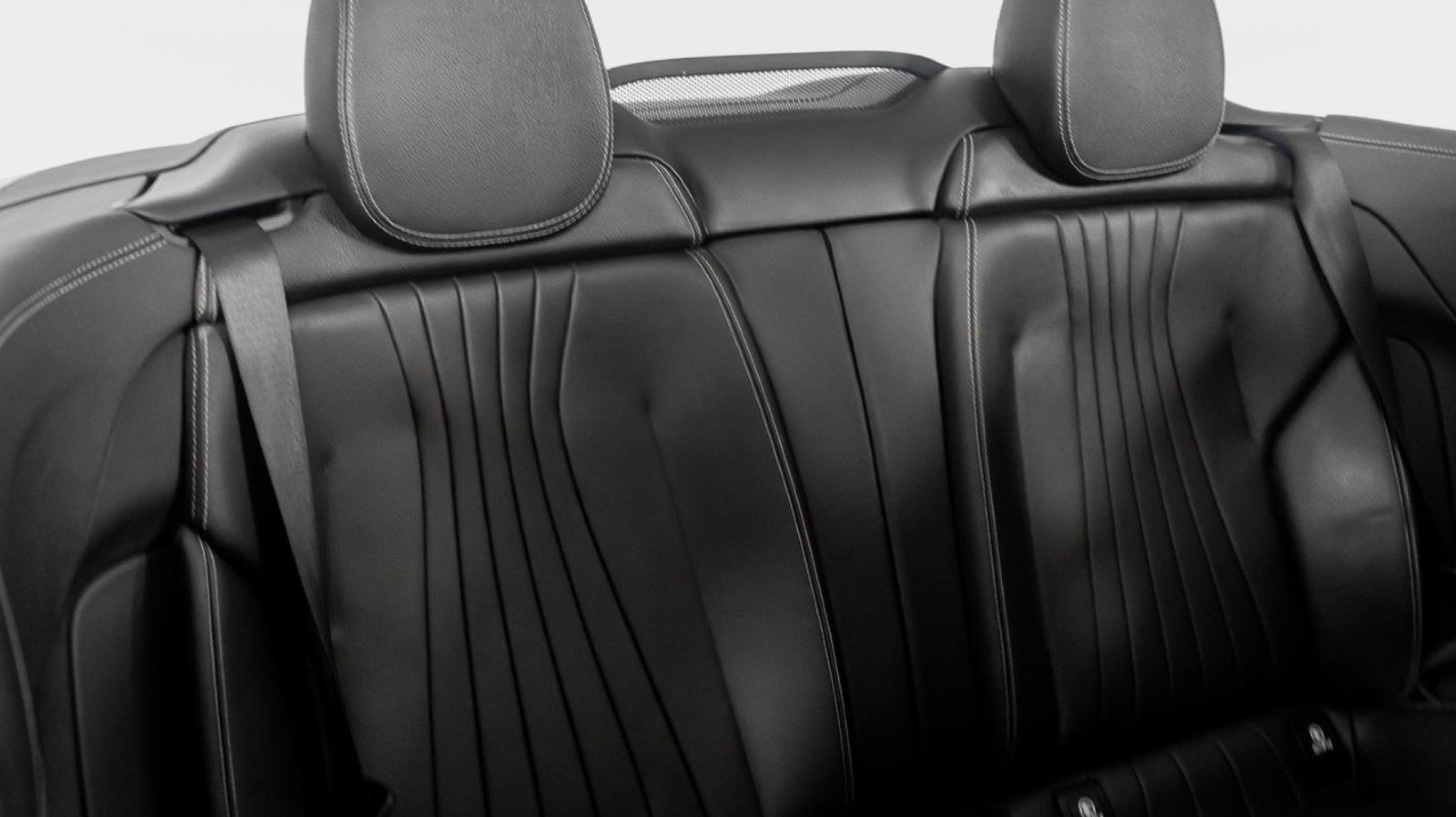 2023 Mercedes-Benz E-Class E450 - Photo 32