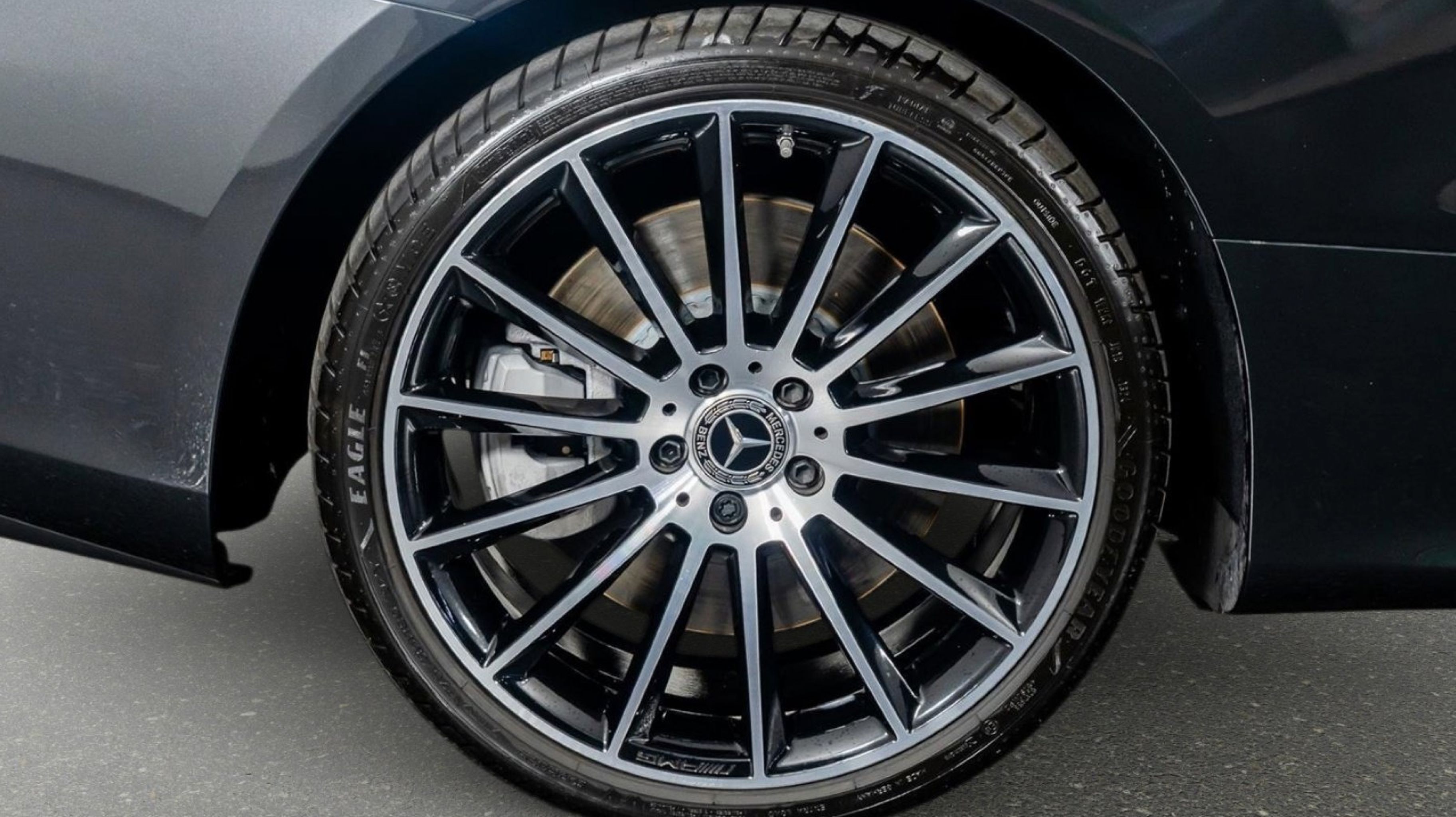 2023 Mercedes-Benz E-Class E450 - Photo 10