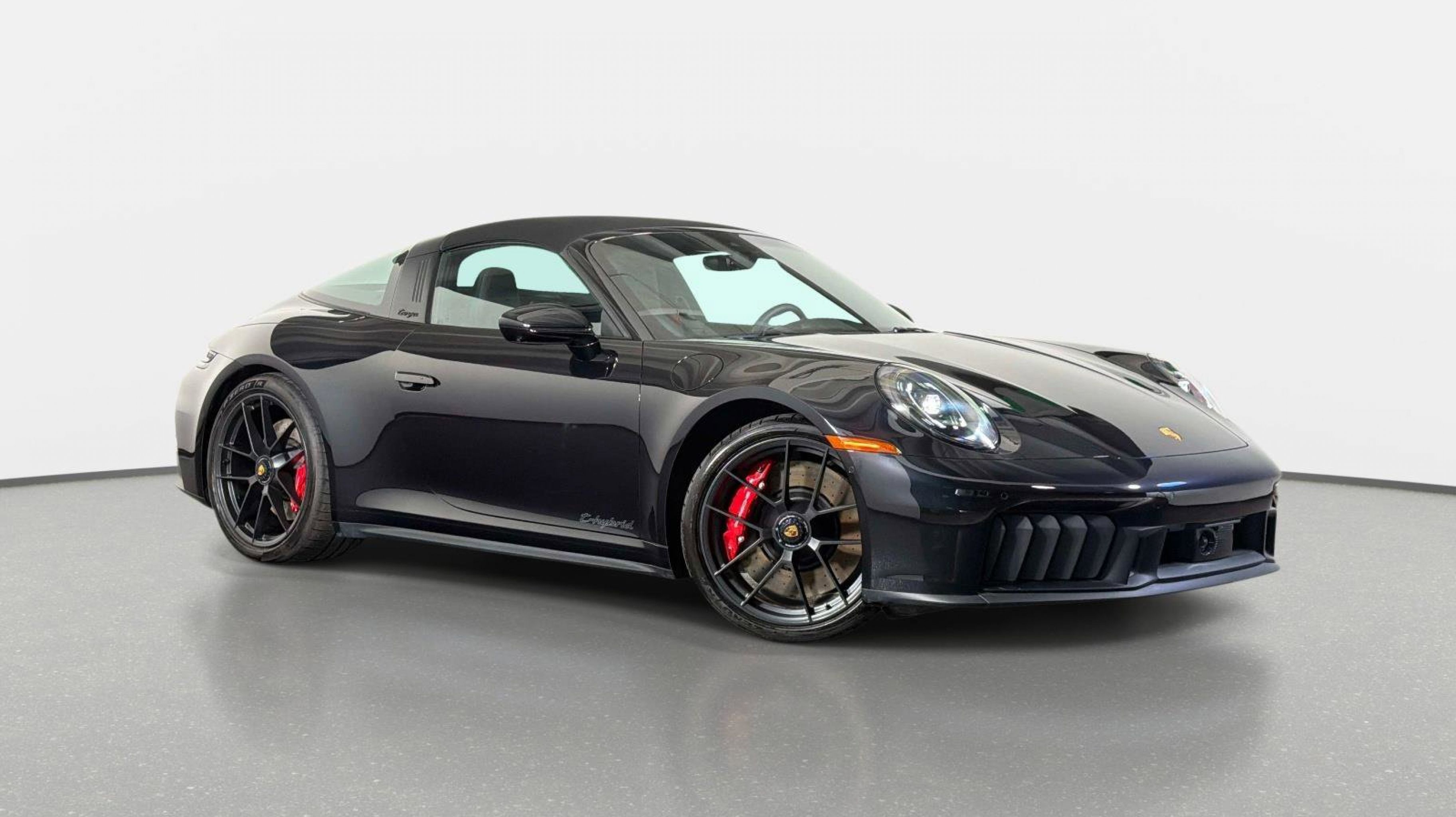 2025 Porsche 911 Targa 4 GTS's photo