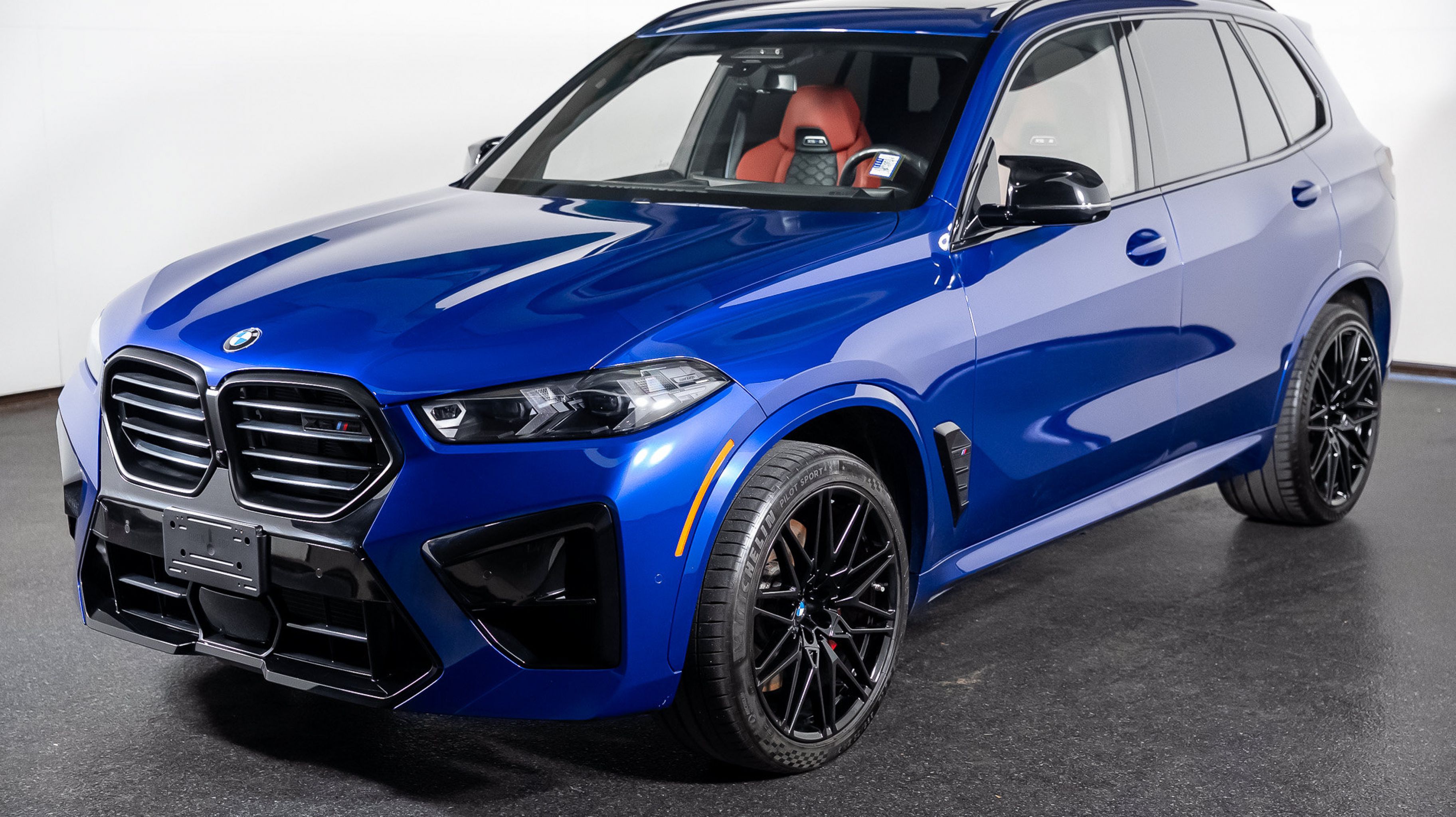2025 BMW X5 M