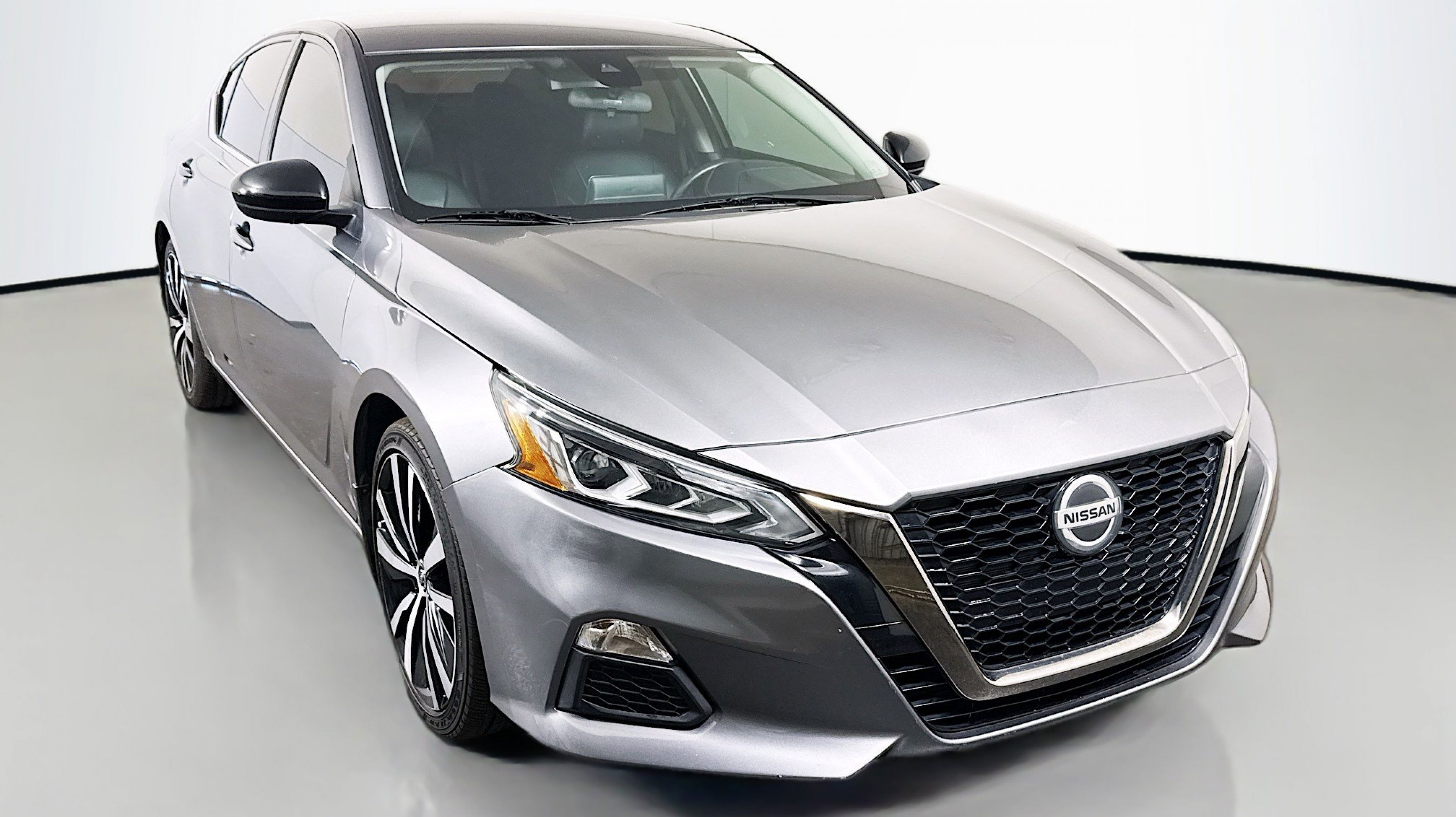 2021 Nissan Altima SR