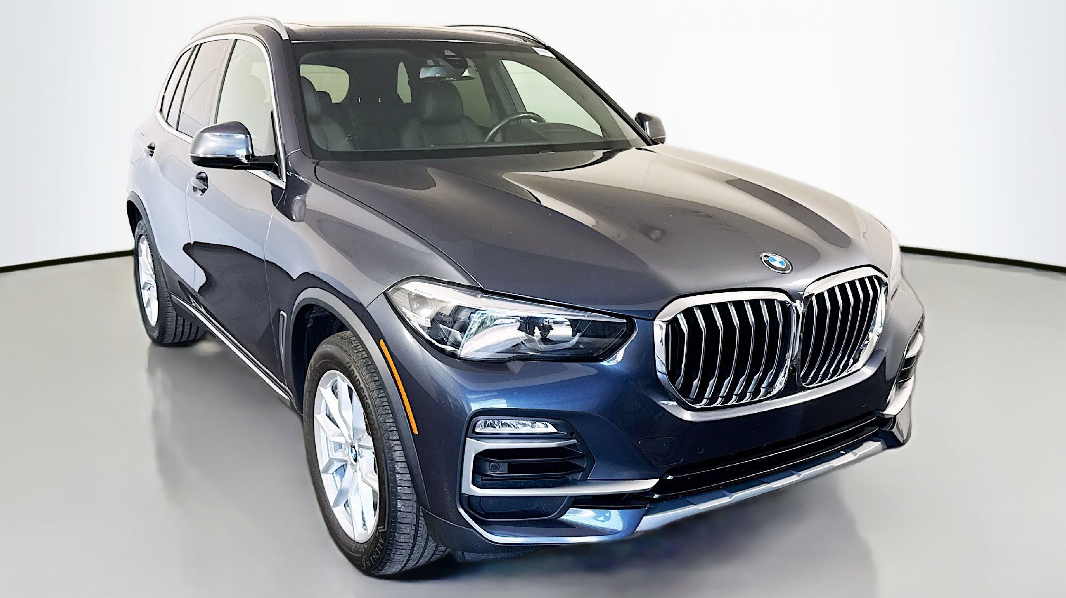 2021 BMW X5 sDrive40i's photo