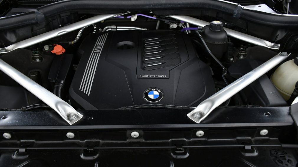 2022 BMW X7 xDrive40i #33