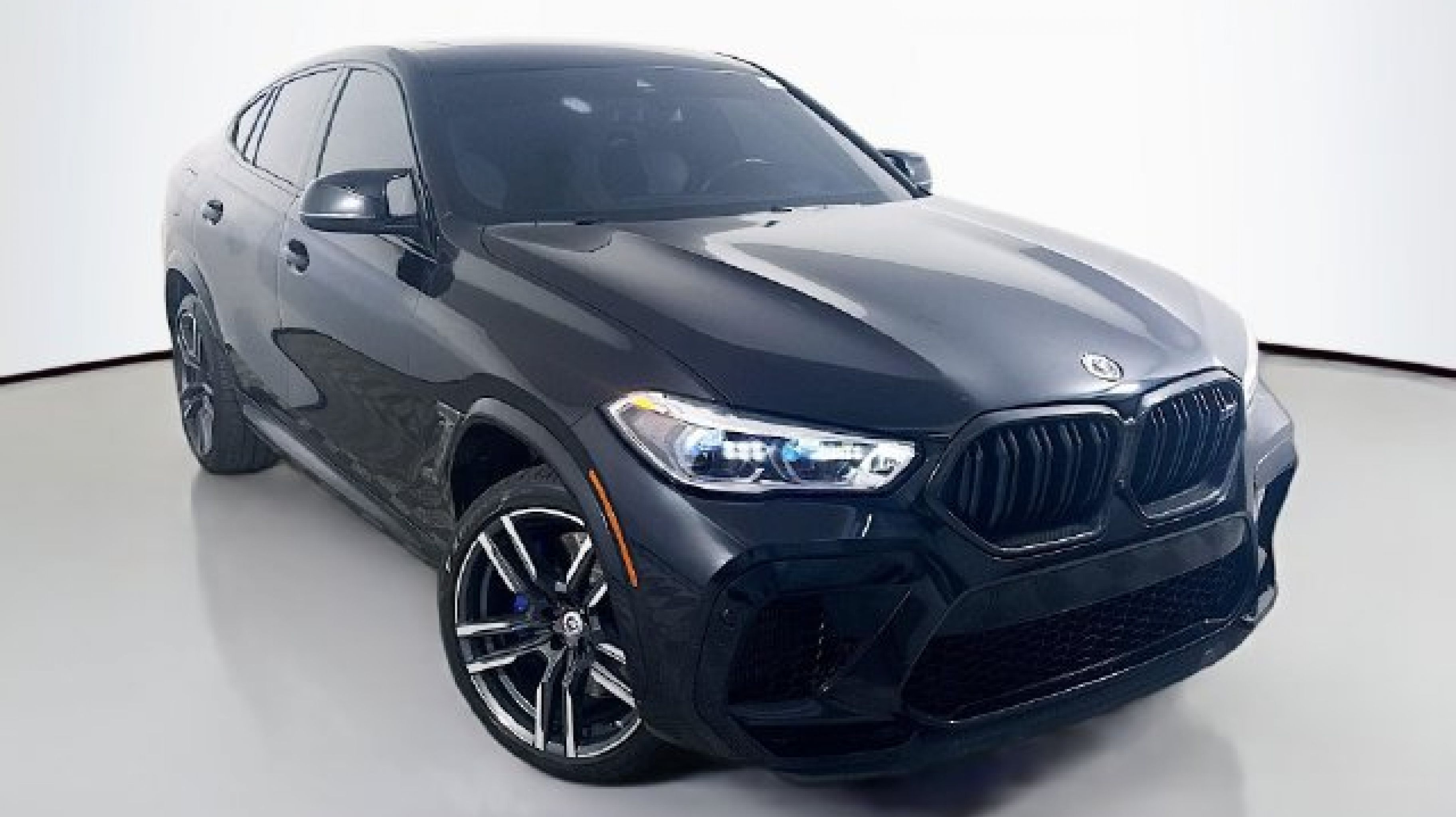 2023 BMW X6 M