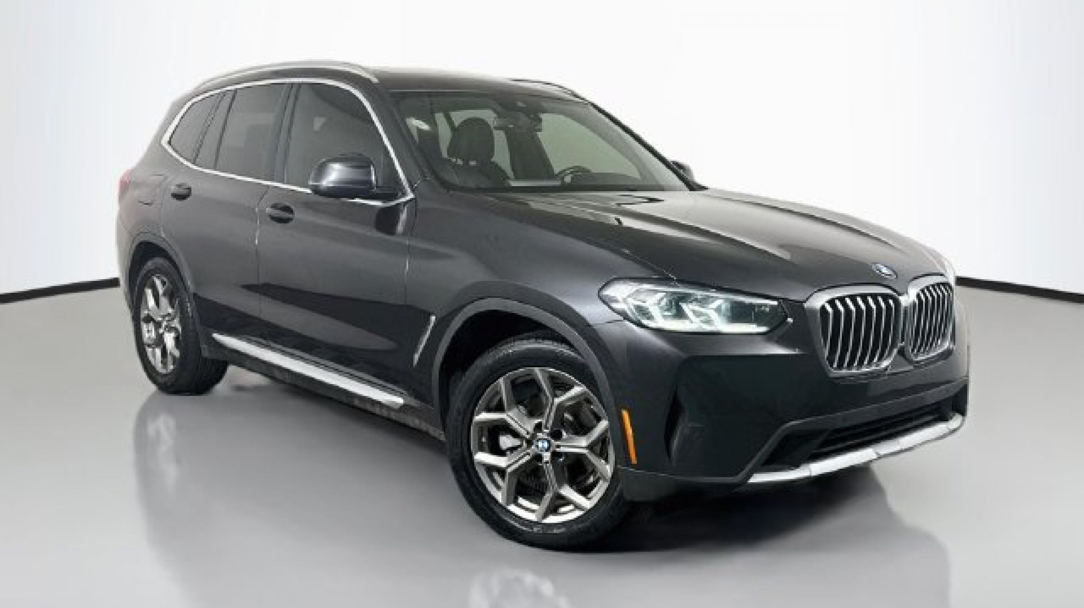 2023 BMW X3 30i