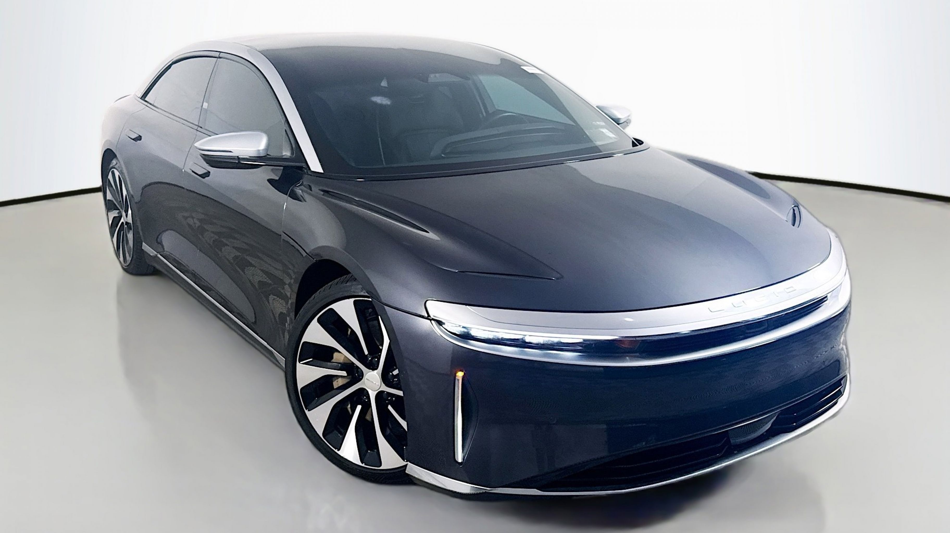 2023 Lucid Air Grand Touring's photo