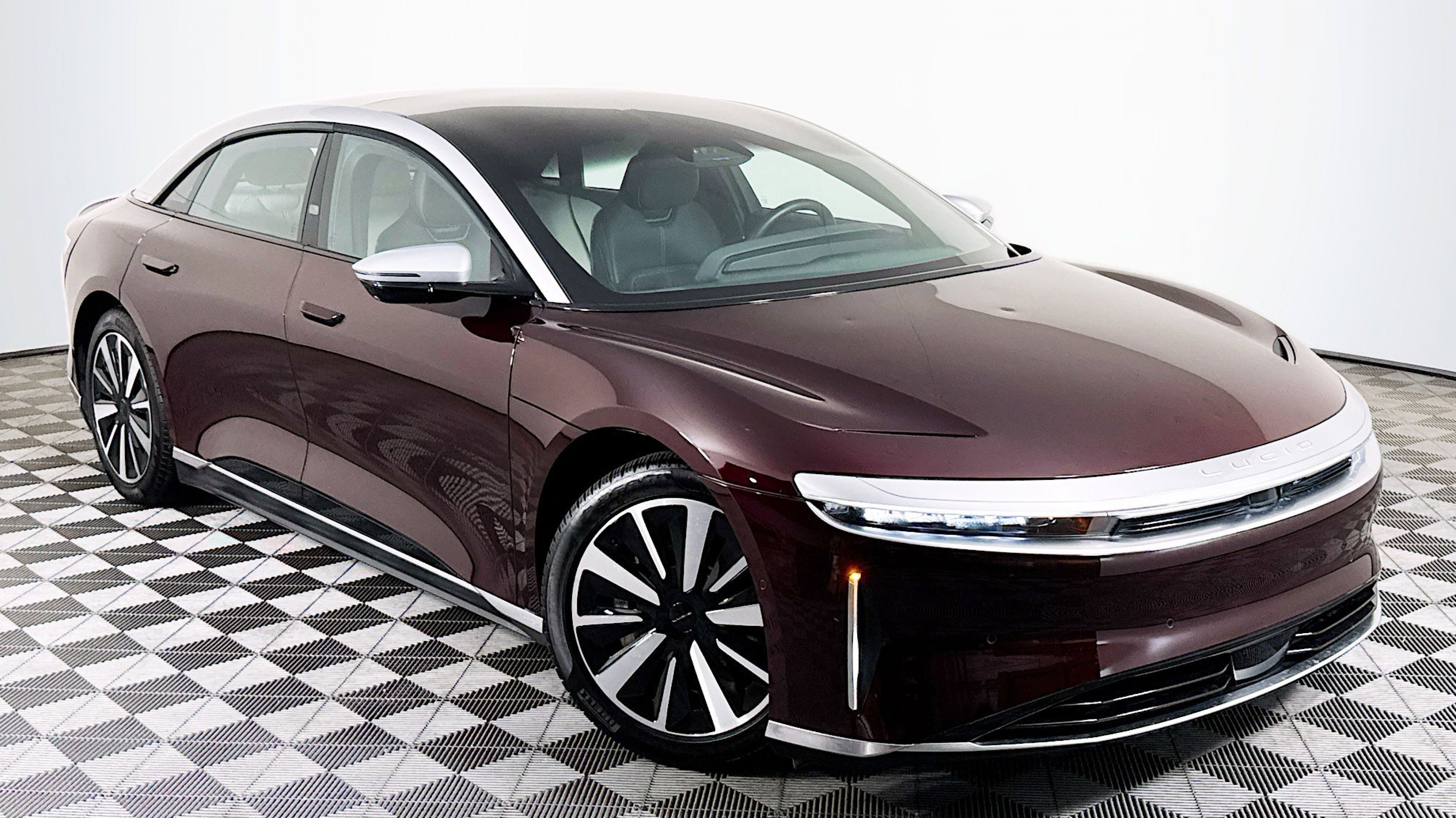 2022 Lucid Air Grand Touring's photo