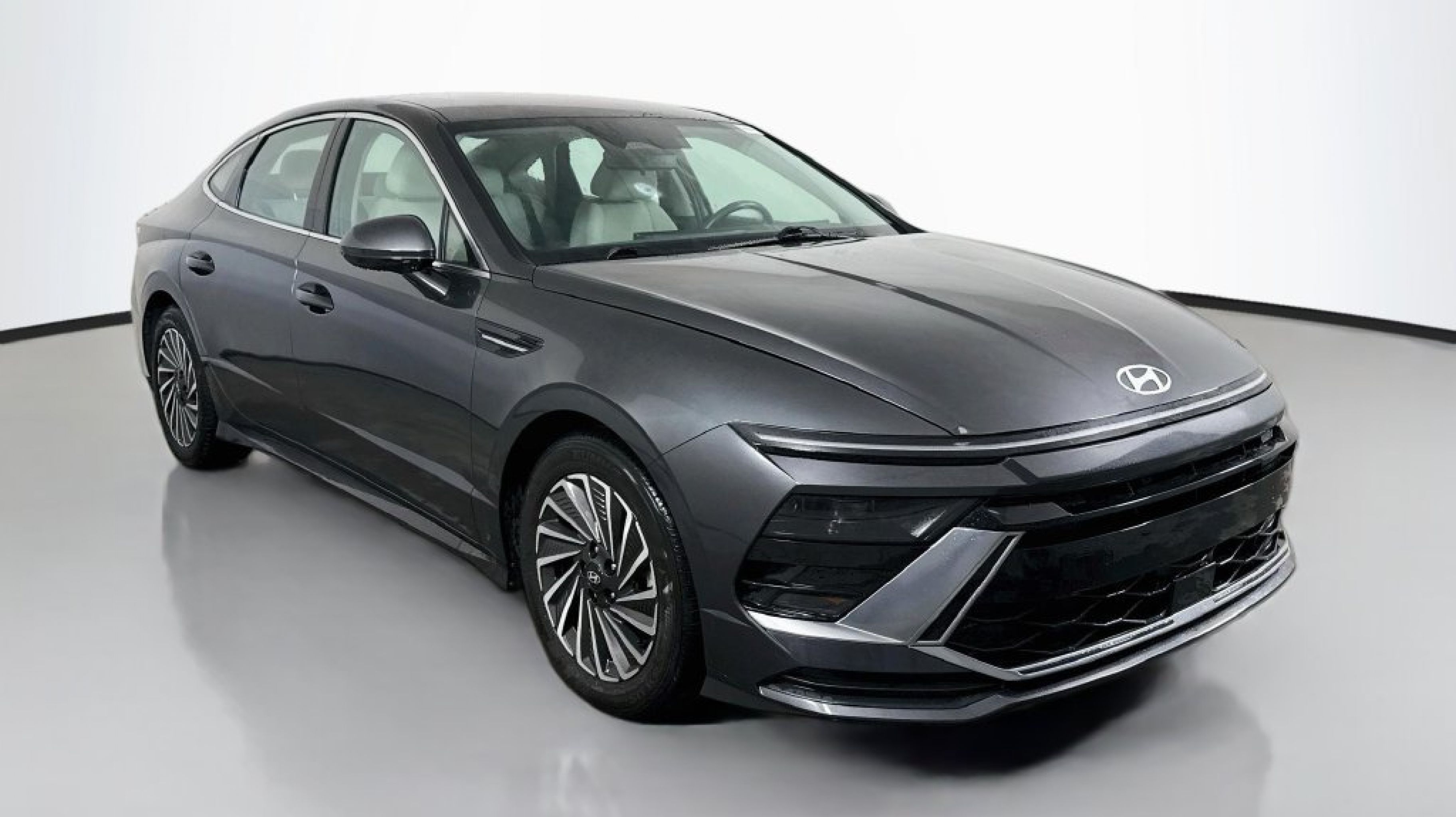 2025 Hyundai Sonata Hybrid