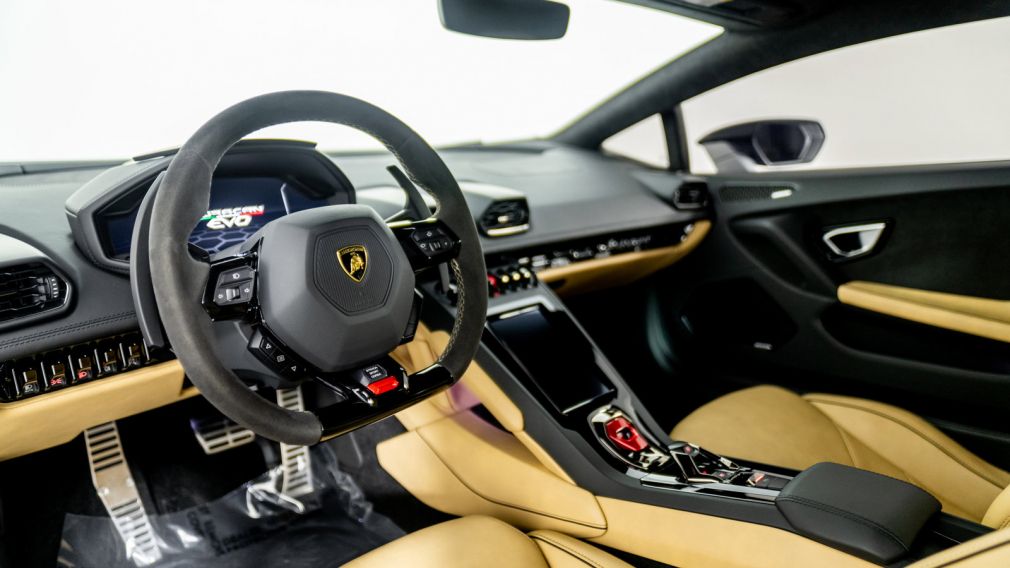 2022 Lamborghini Huracan EVO RWD #1