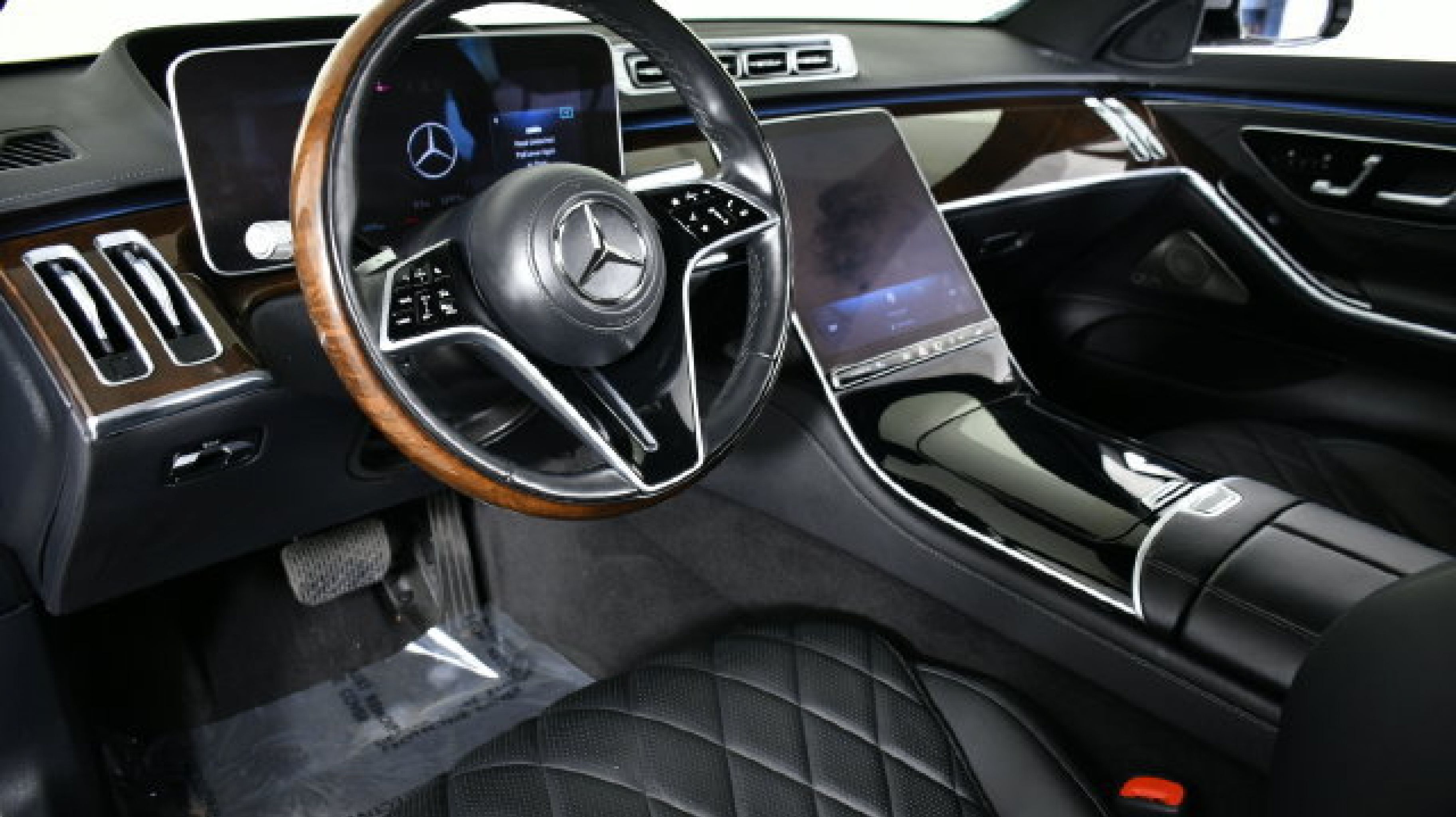 2024 Mercedes-Benz S-Class S 580 - Photo 18