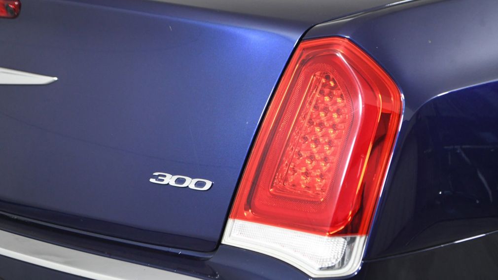 2015 Chrysler 300 Limited #25