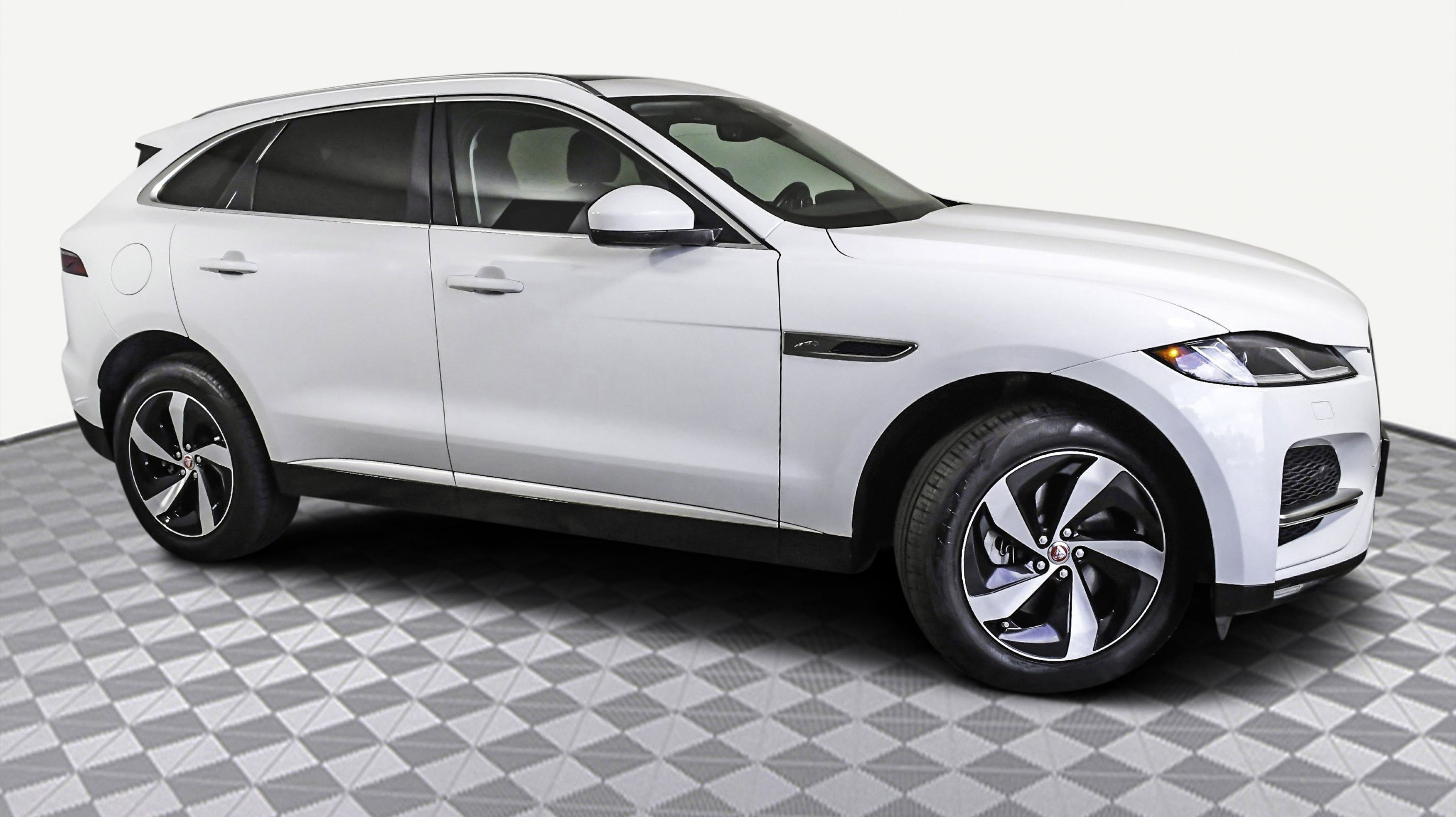 2022 Jaguar F-Pace