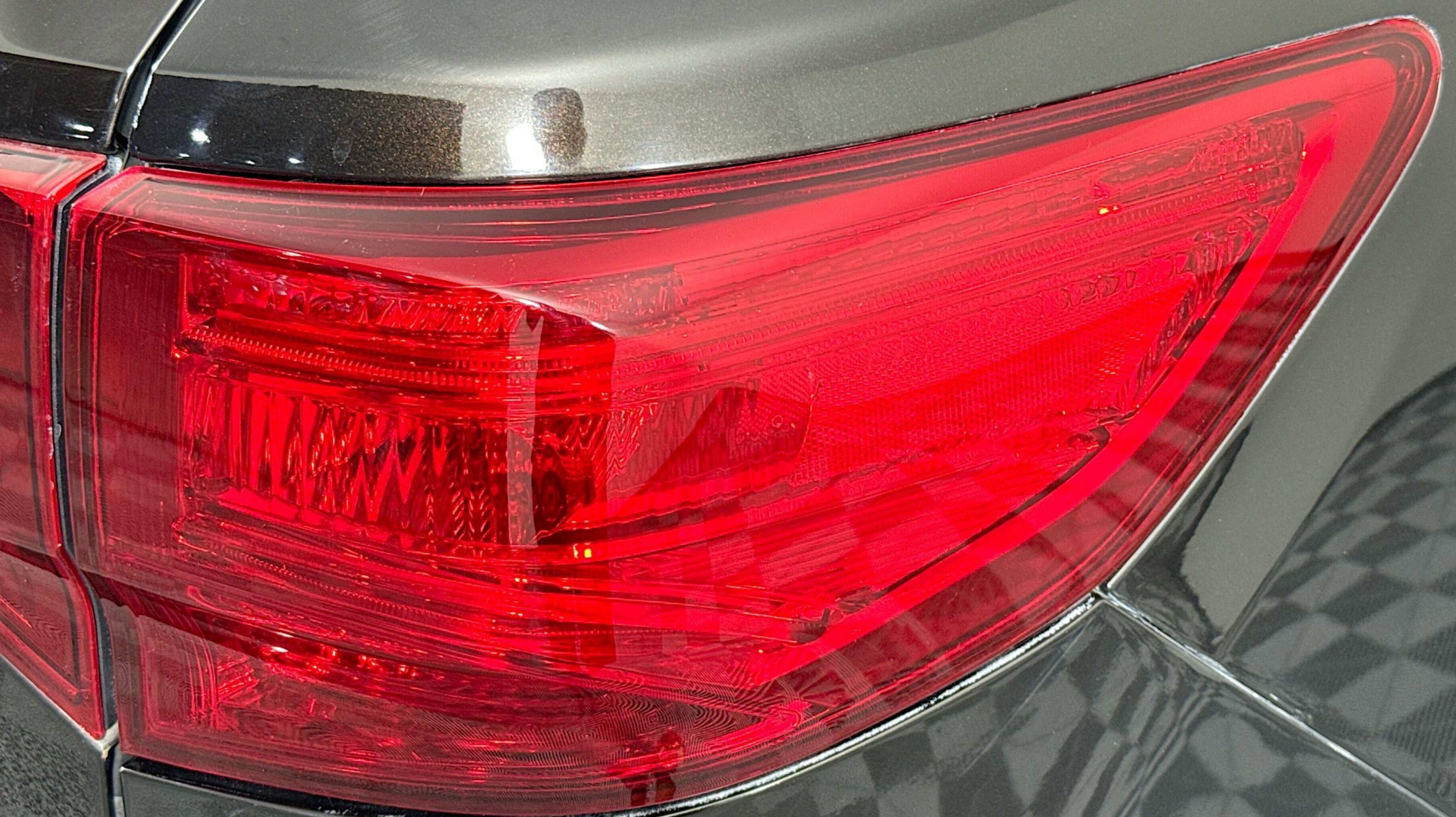 2017 Acura MDX Technology photo 26