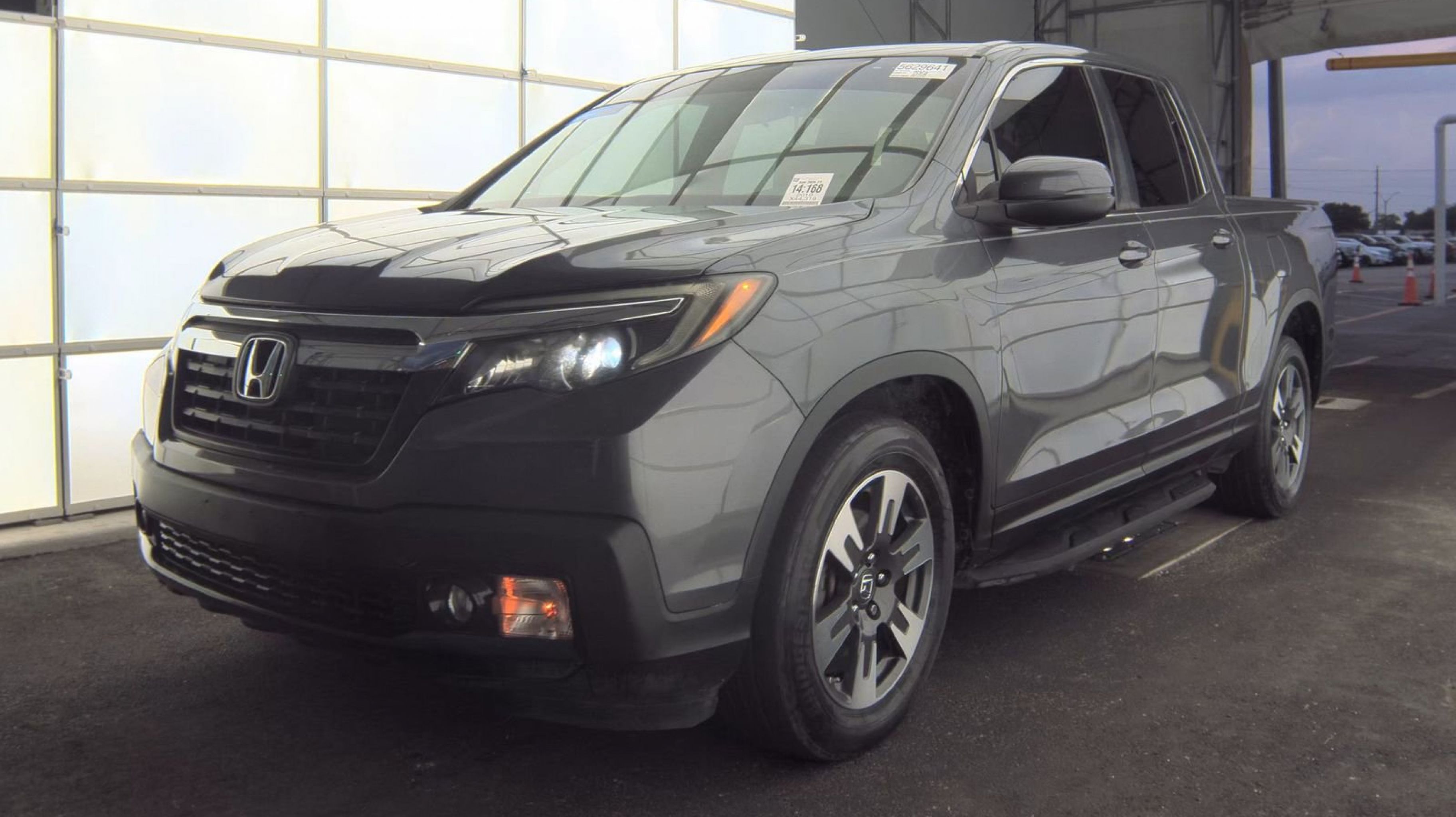 2019 Honda Ridgeline RTL's photo