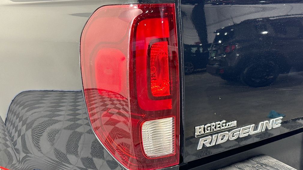 2019 Honda Ridgeline Black Edition #29