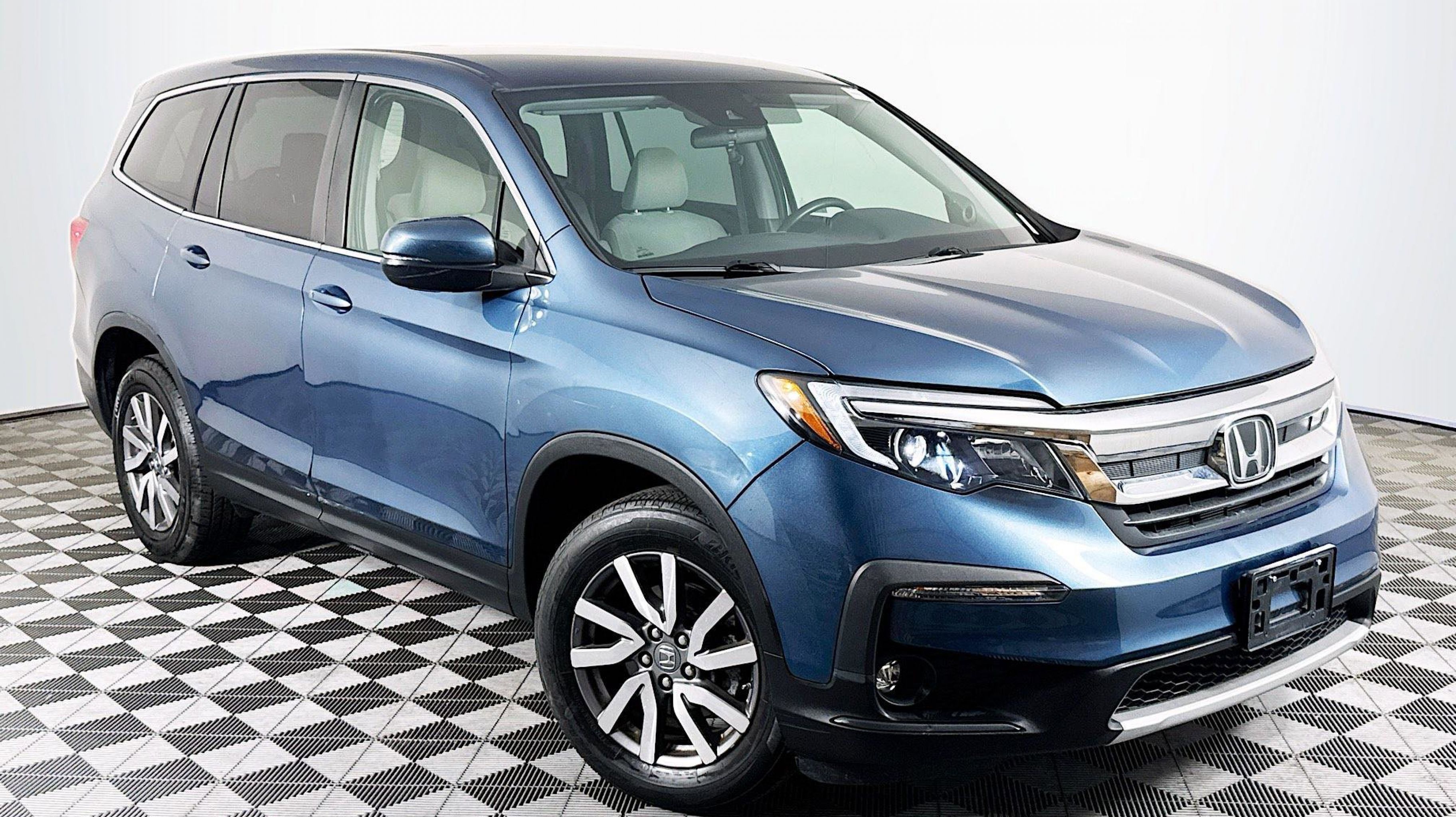2019 Honda Pilot 2WD EX's photo