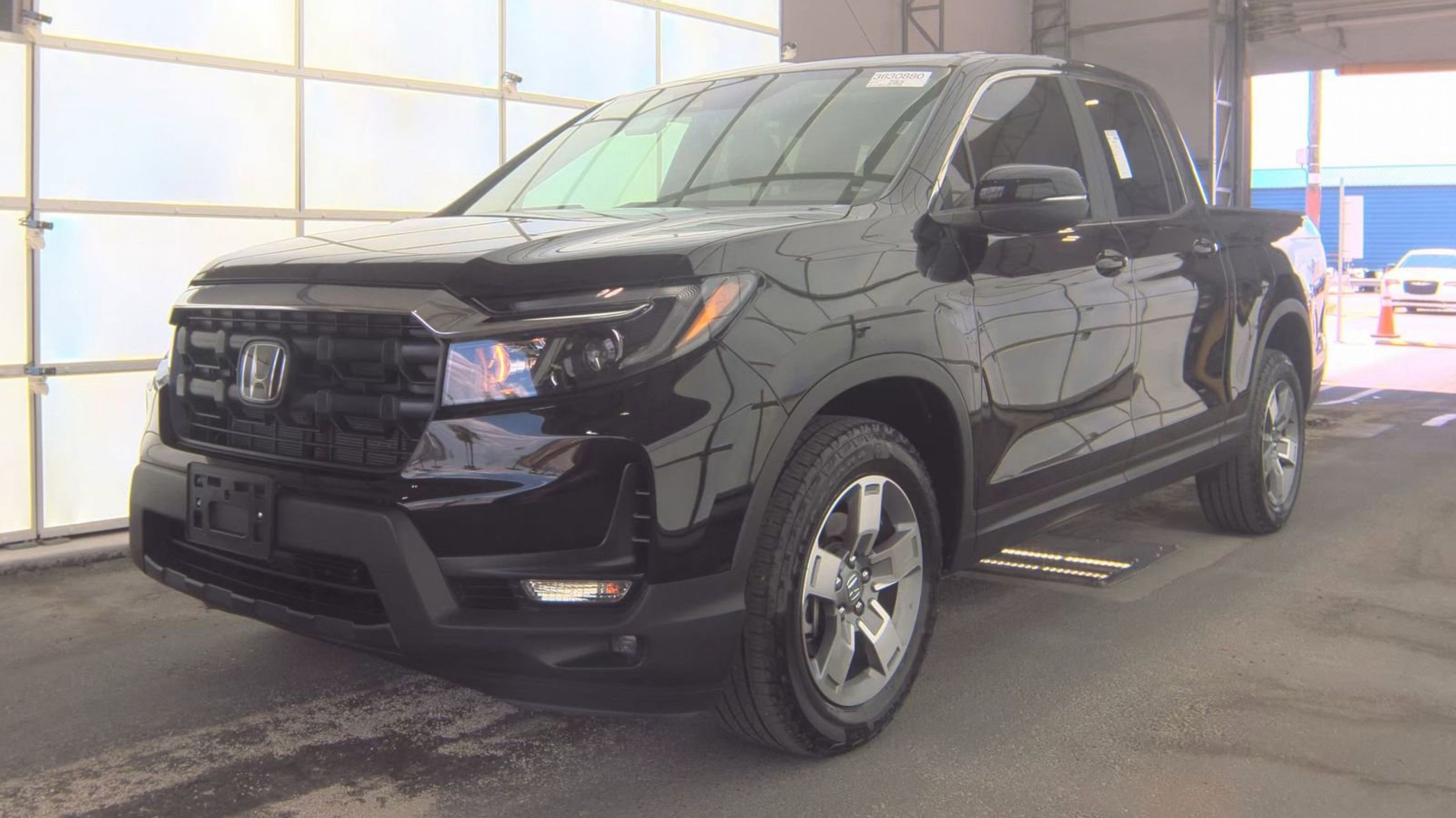 2025 Honda Ridgeline RTL AWD's photo