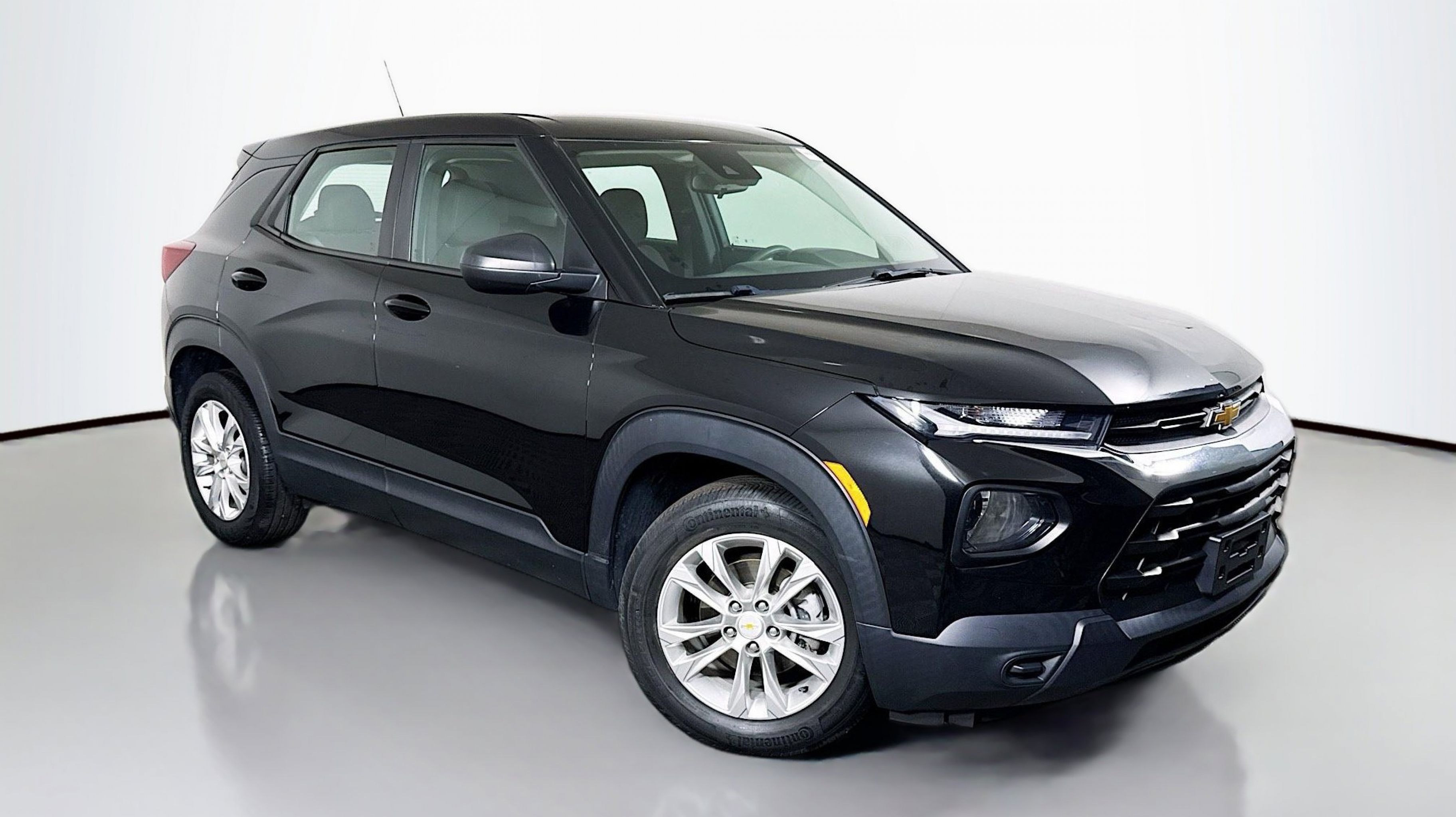 2021 Chevrolet Trailblazer LS's photo