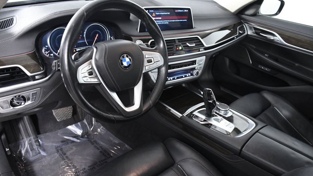 2018 BMW 7 Series 750i xDrive #16