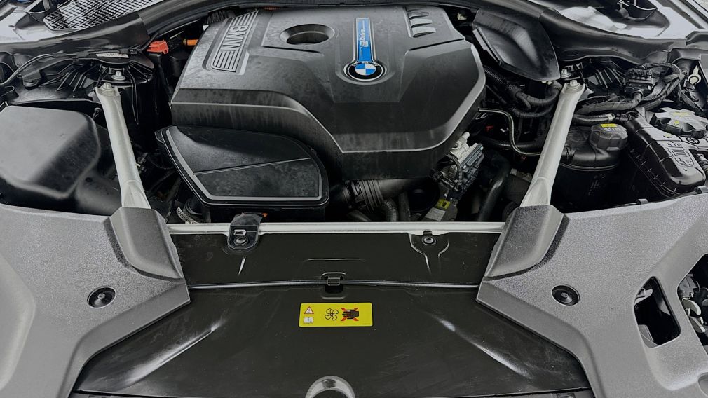 2018 BMW 5 Series 530e iPerformance #32