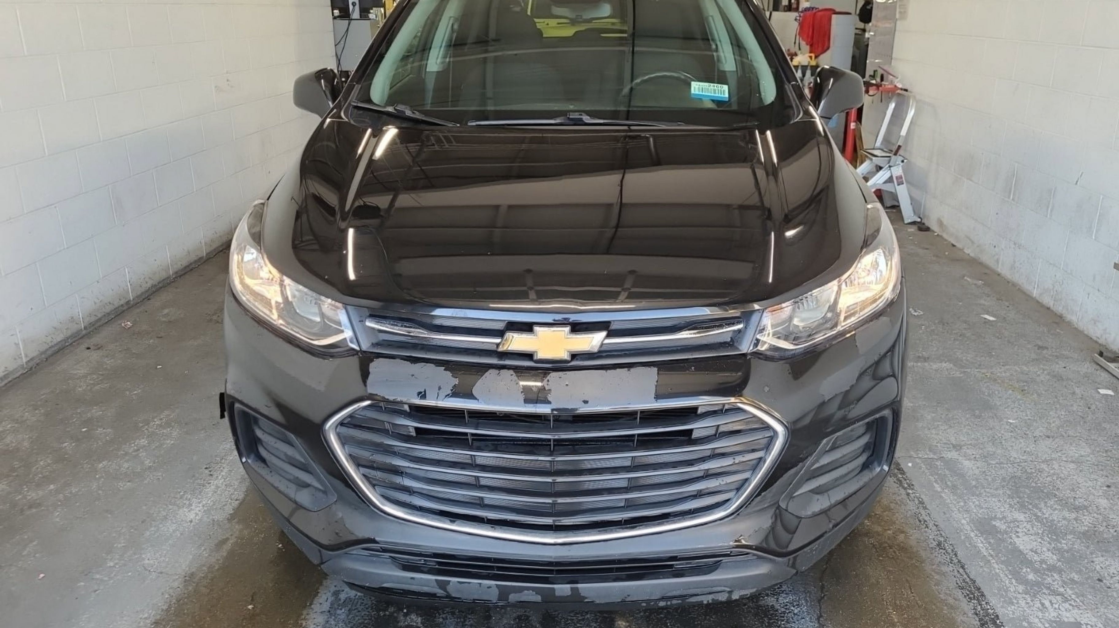2021 Chevrolet Trax LS's photo
