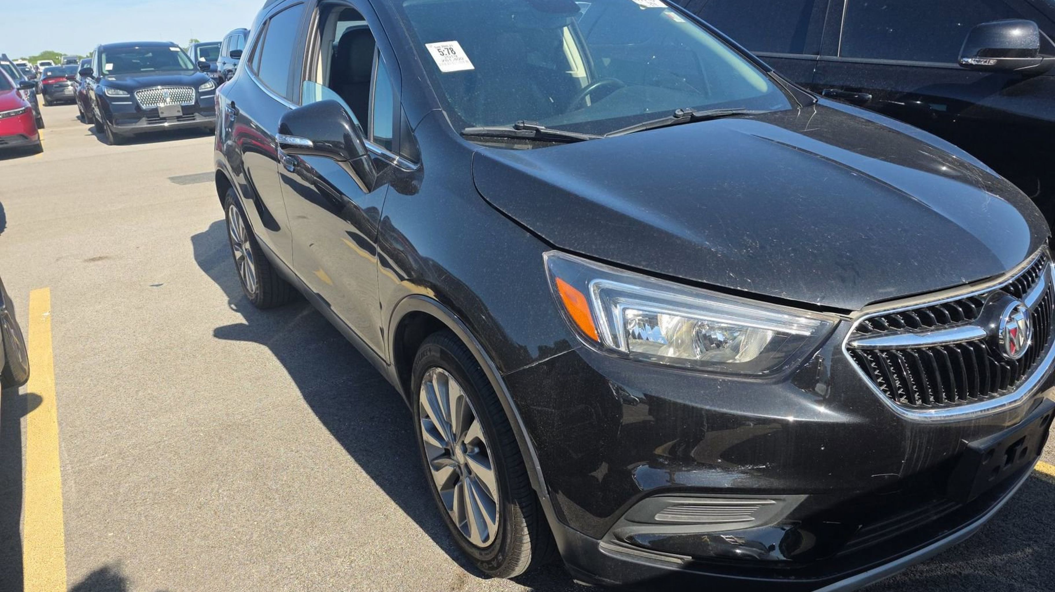 2019 Buick Encore Preferred's photo