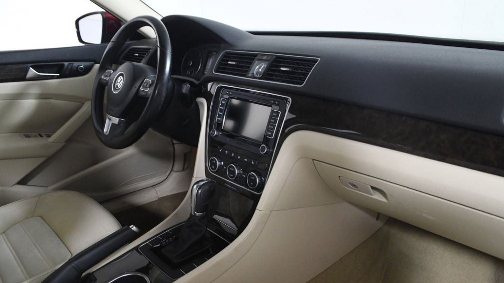 2015 Volkswagen Passat 3.6L V6 SEL Premium #22