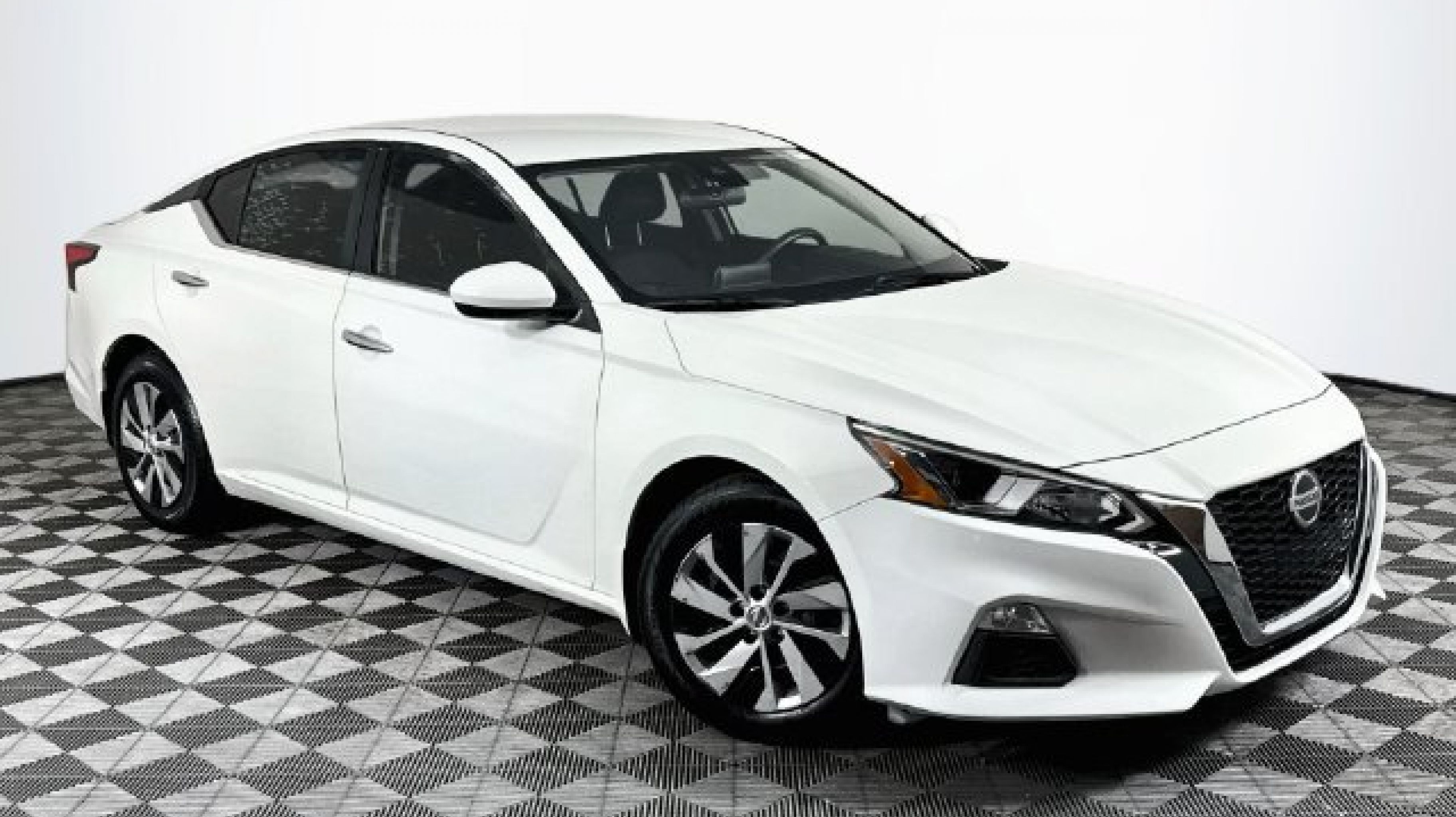 2020 Nissan Altima