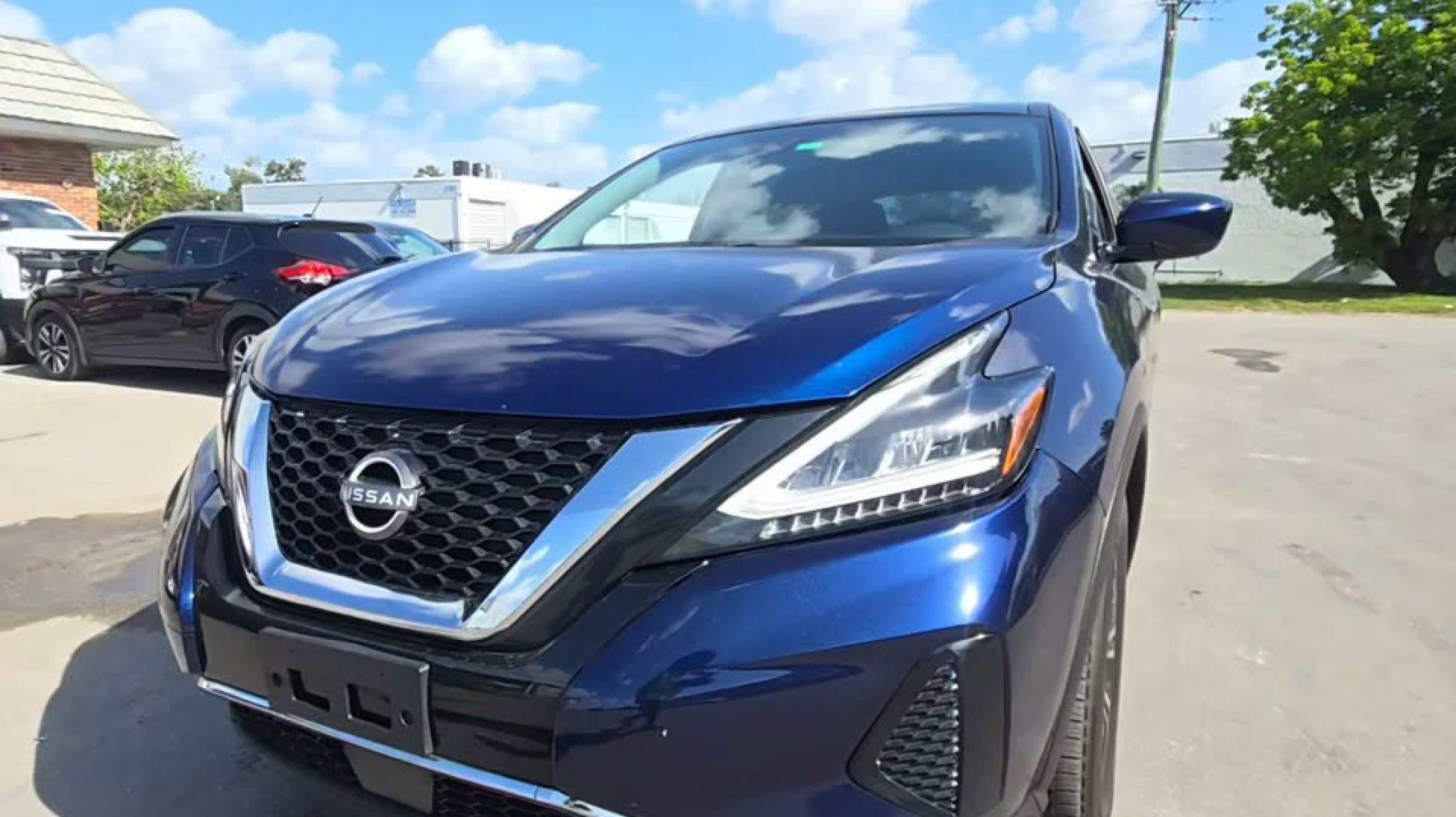 2023 Nissan Murano S FWD's photo
