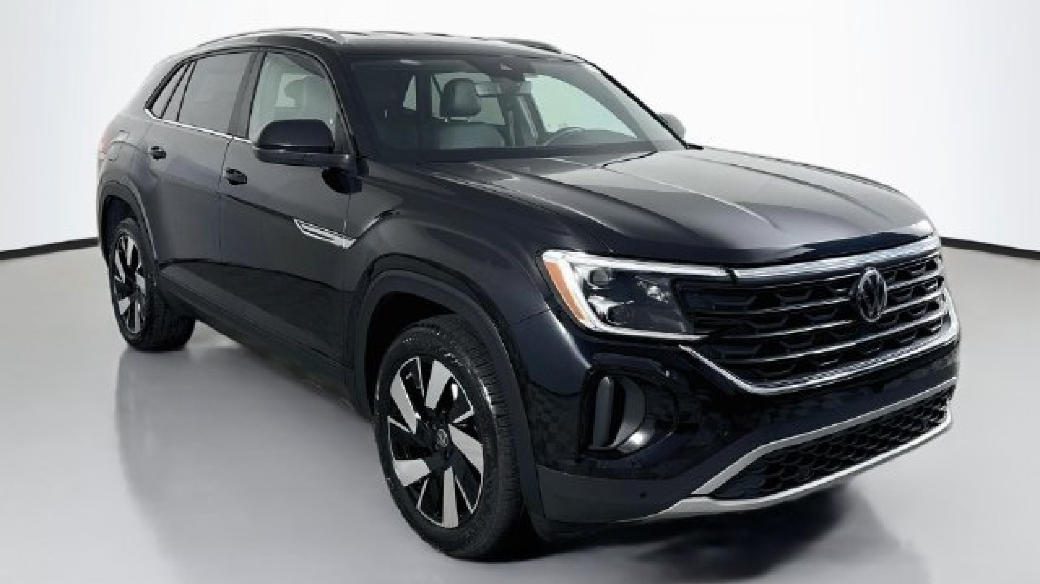 2026 Volkswagen Atlas Cross Sport SE w/Tech