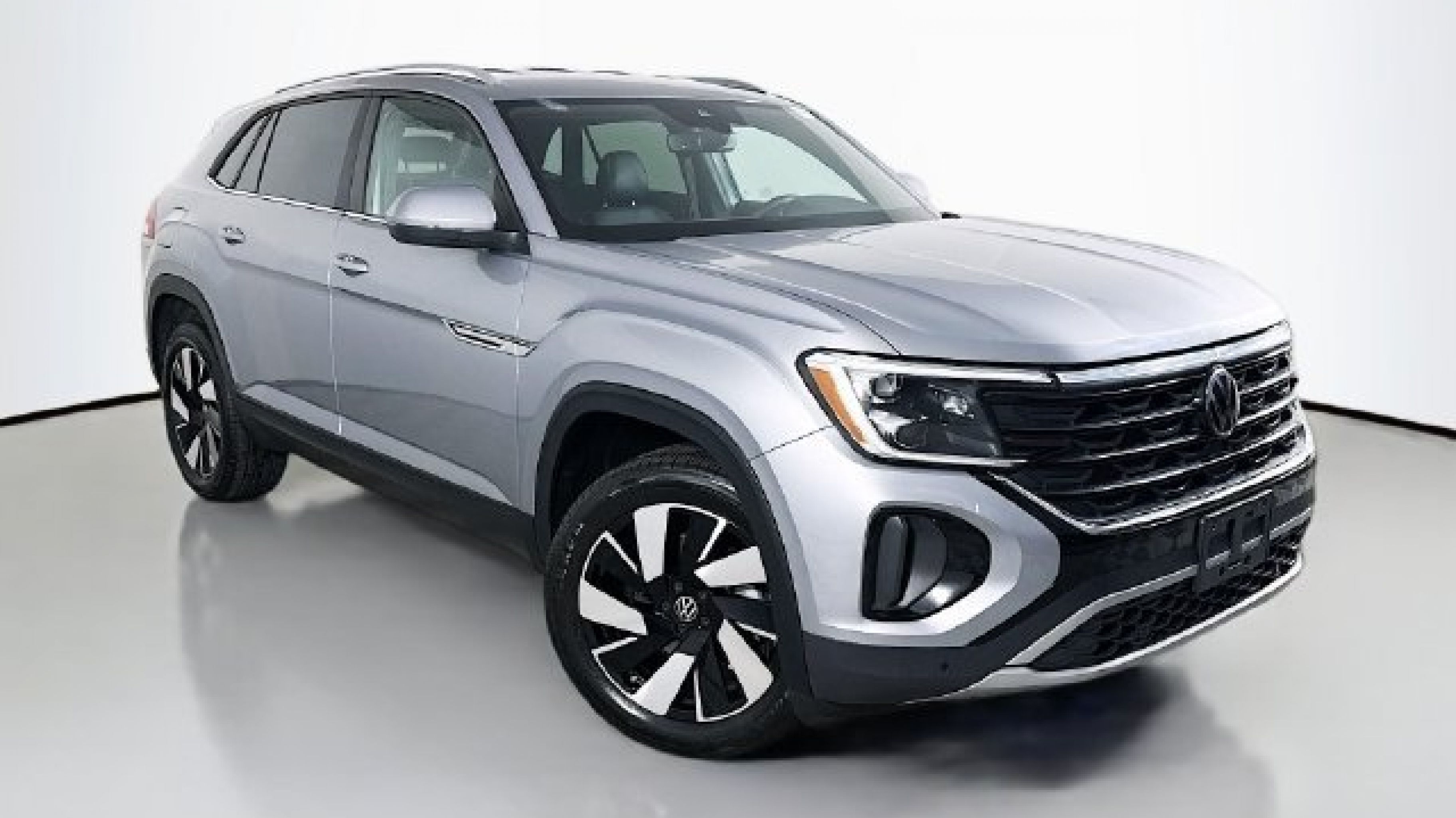 2026 Volkswagen Atlas Cross Sport SE w/Tech