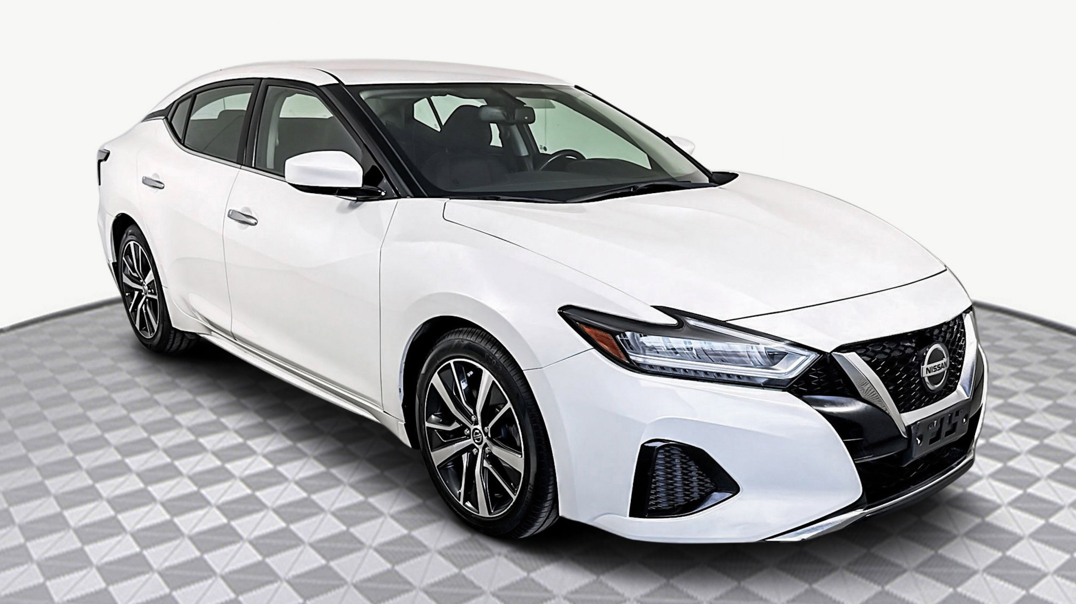 2019 Nissan Maxima SR