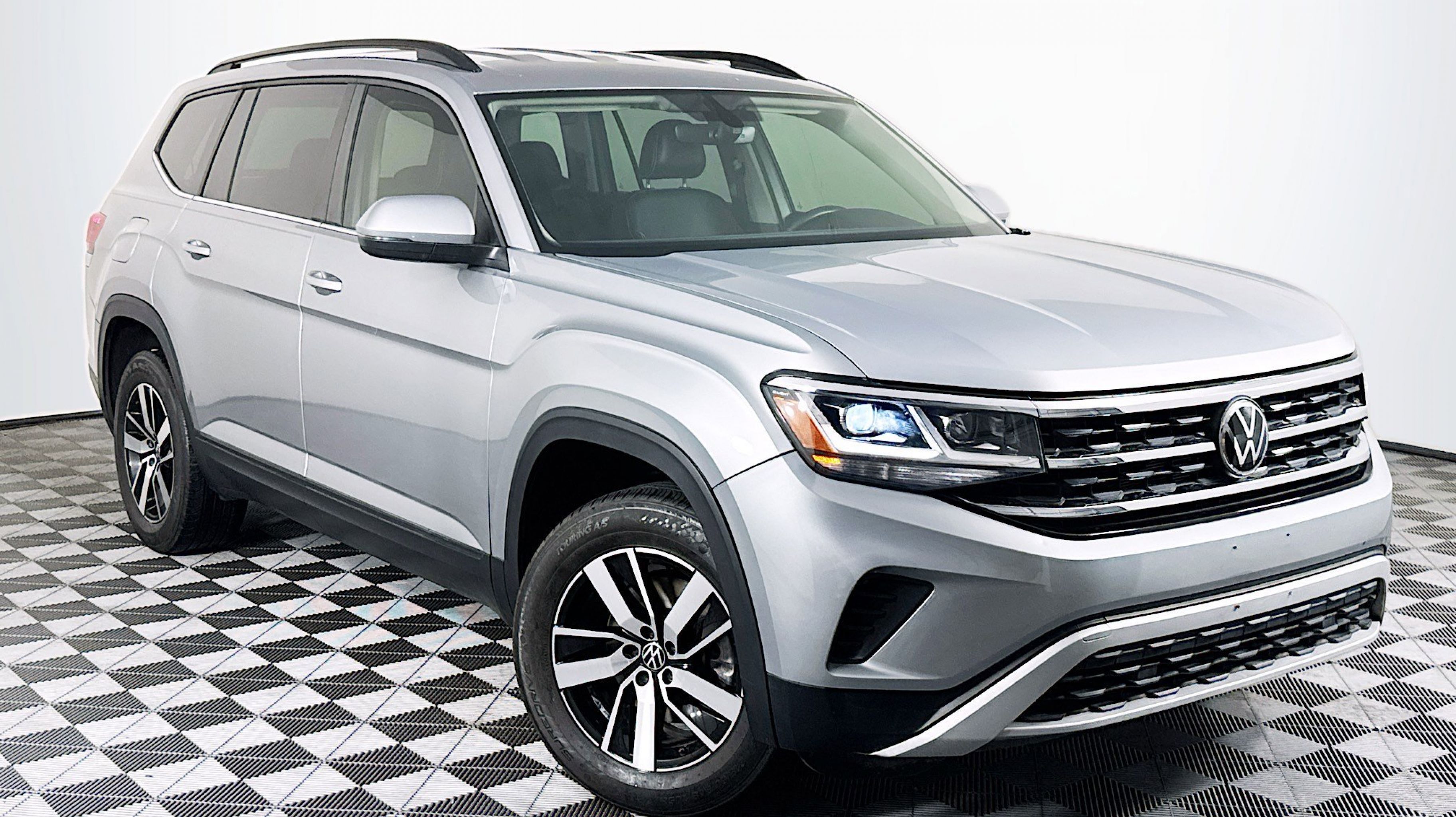 2022 Volkswagen Atlas SE