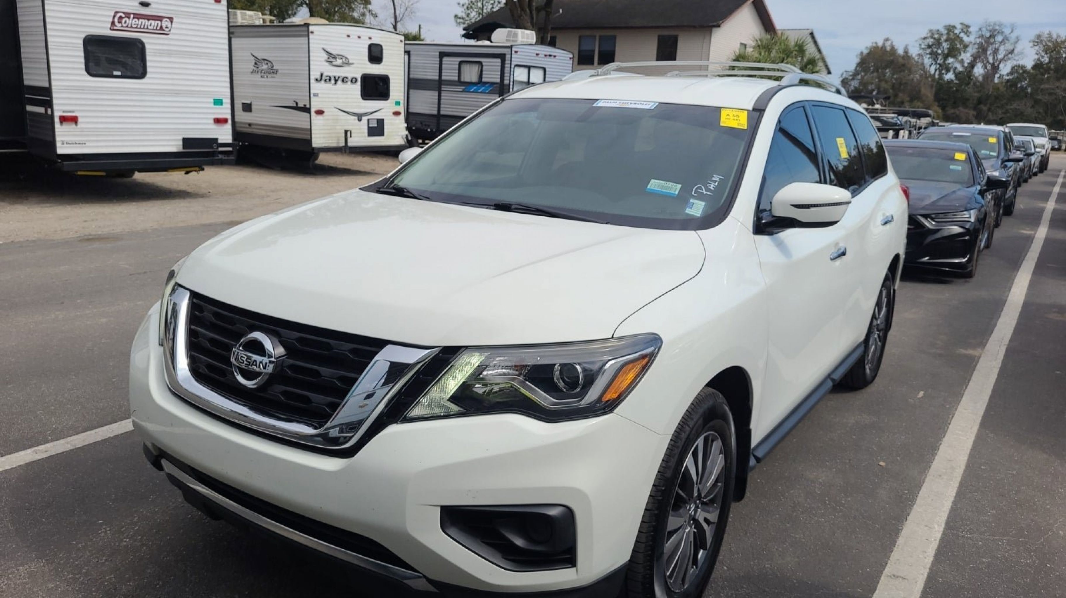 2020 Nissan Pathfinder S