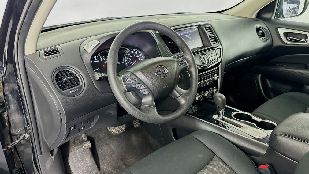 2018 Nissan Pathfinder S #16
