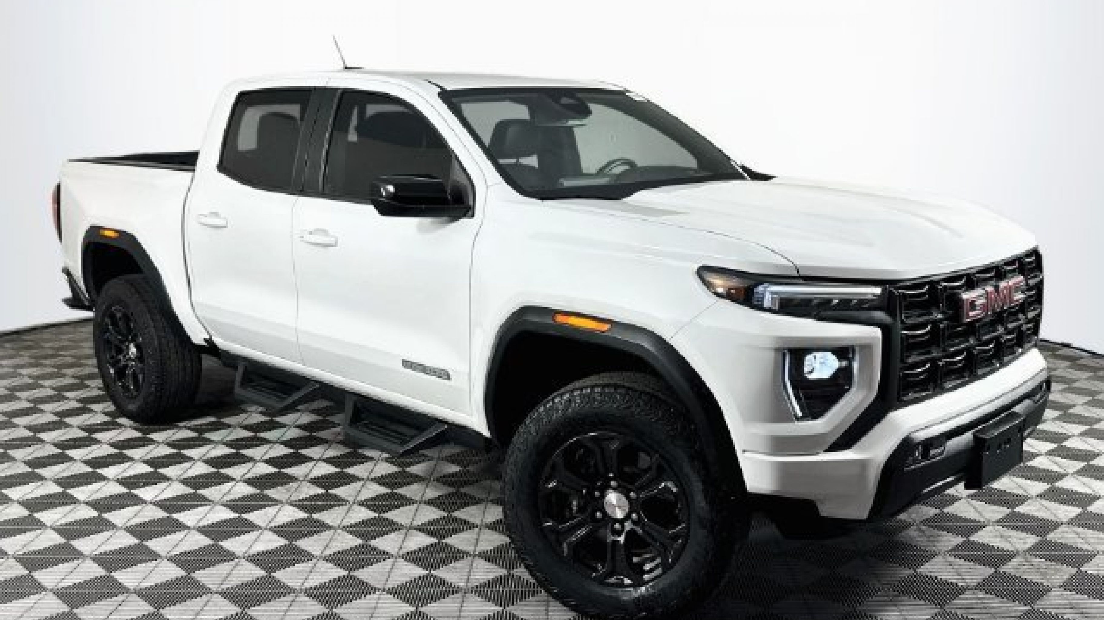 2023 GMC Canyon