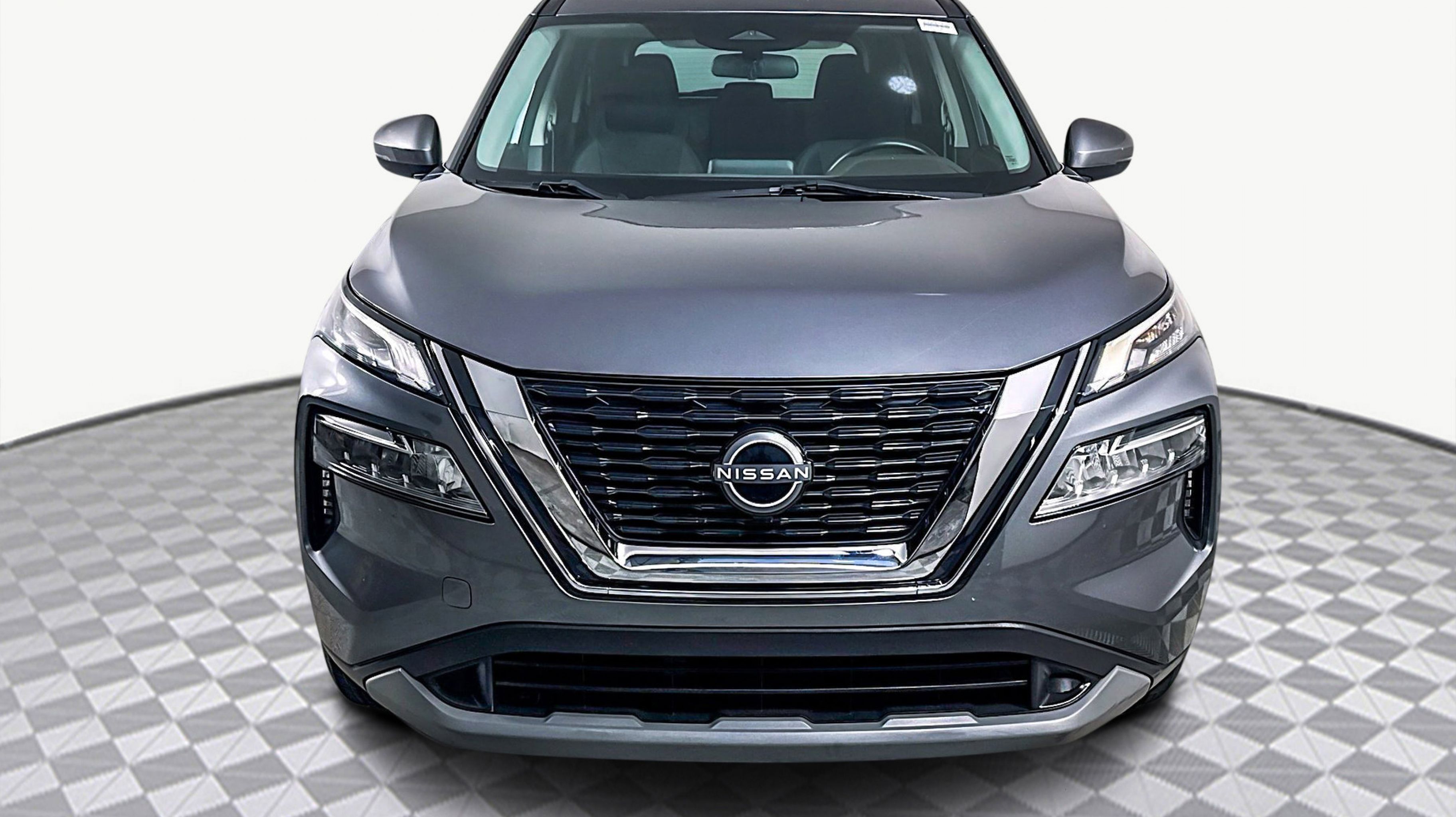 2023 Nissan Rogue SV photo 2