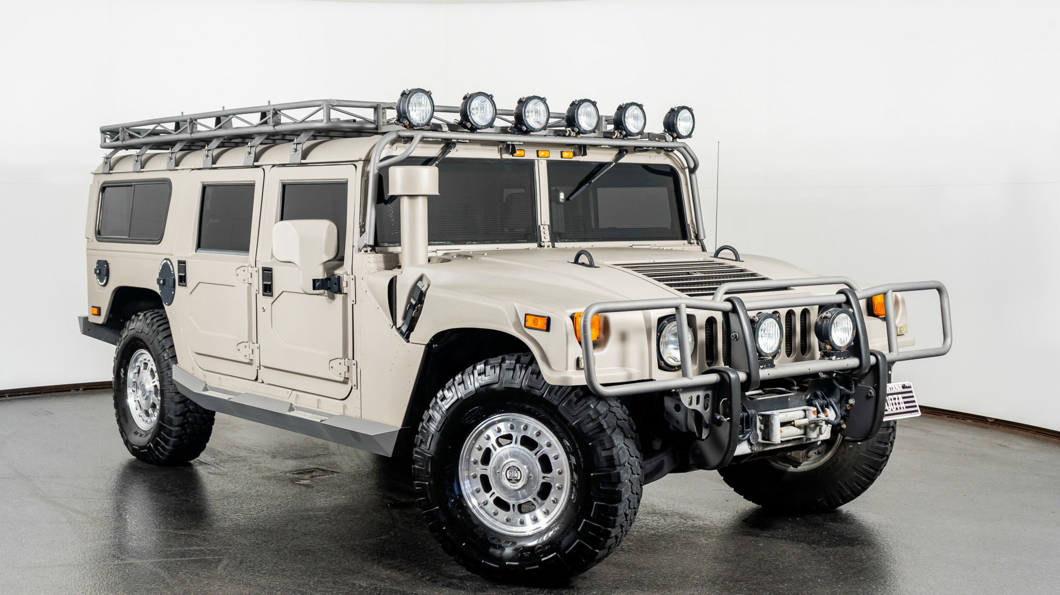 2003 Hummer H1 Base's photo