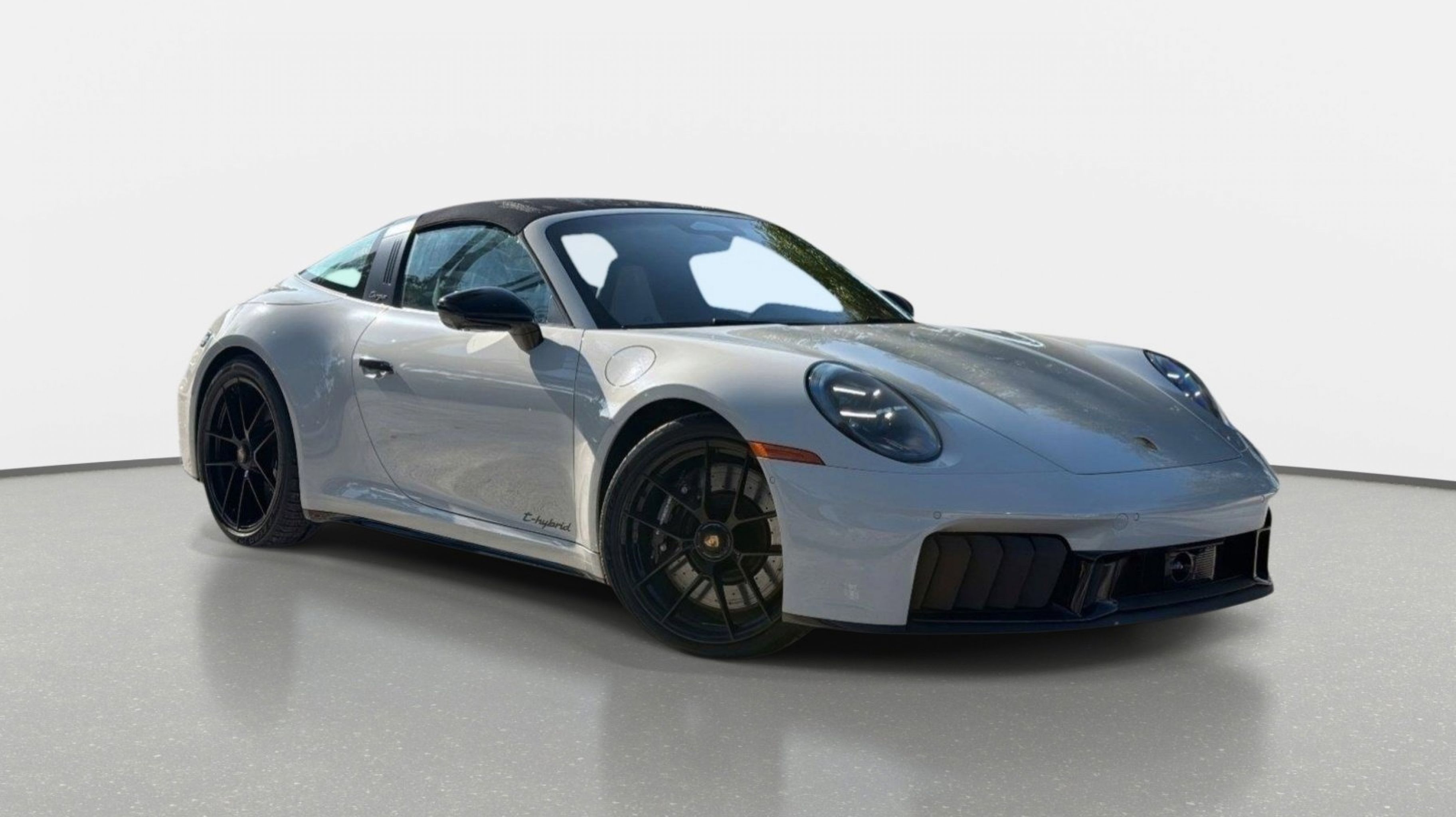 2026 Porsche 911 GTS
