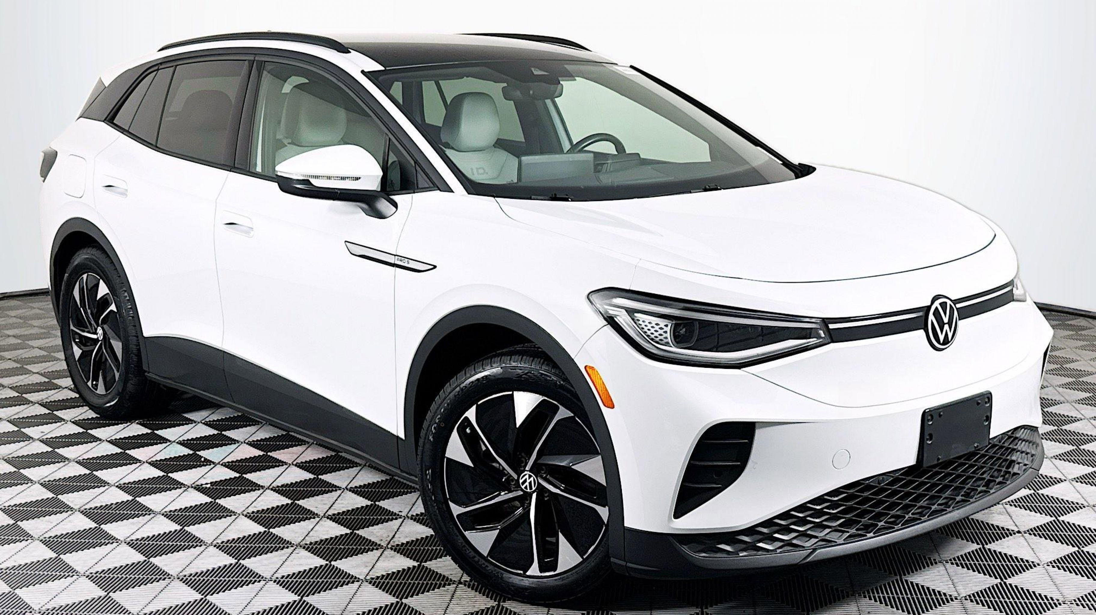 2022 Volkswagen ID.4 Base's photo