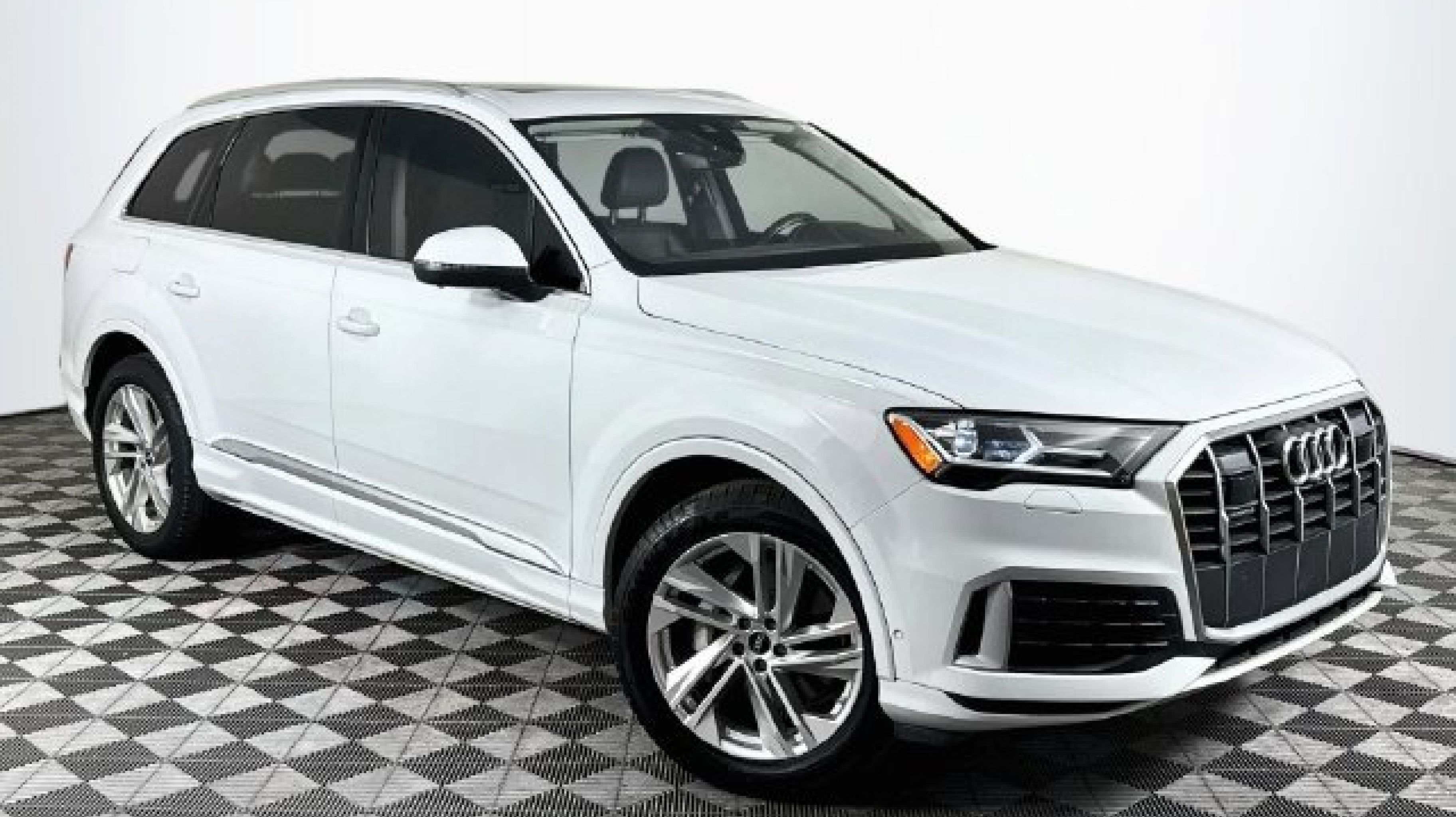 2023 Audi Q7