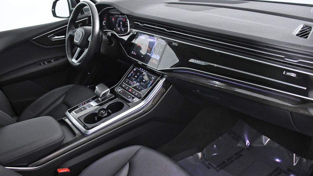 2022 Audi Q7 55 Premium Plus #24
