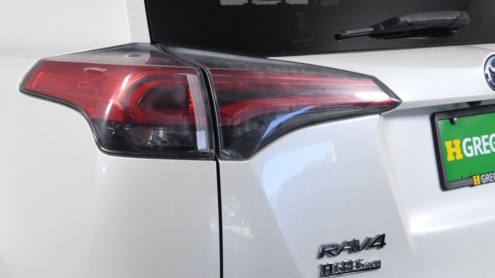 2016 Toyota RAV4 Hybrid Limited #28