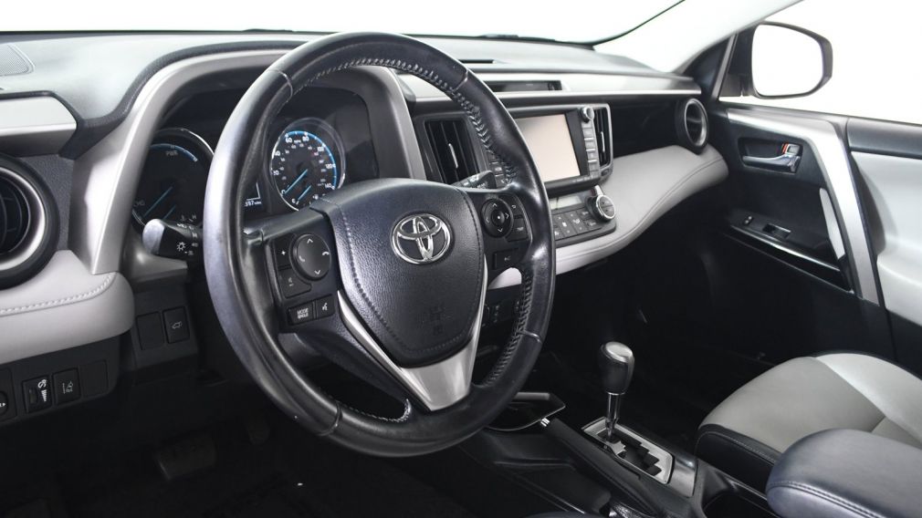 2016 Toyota RAV4 Hybrid Limited #15