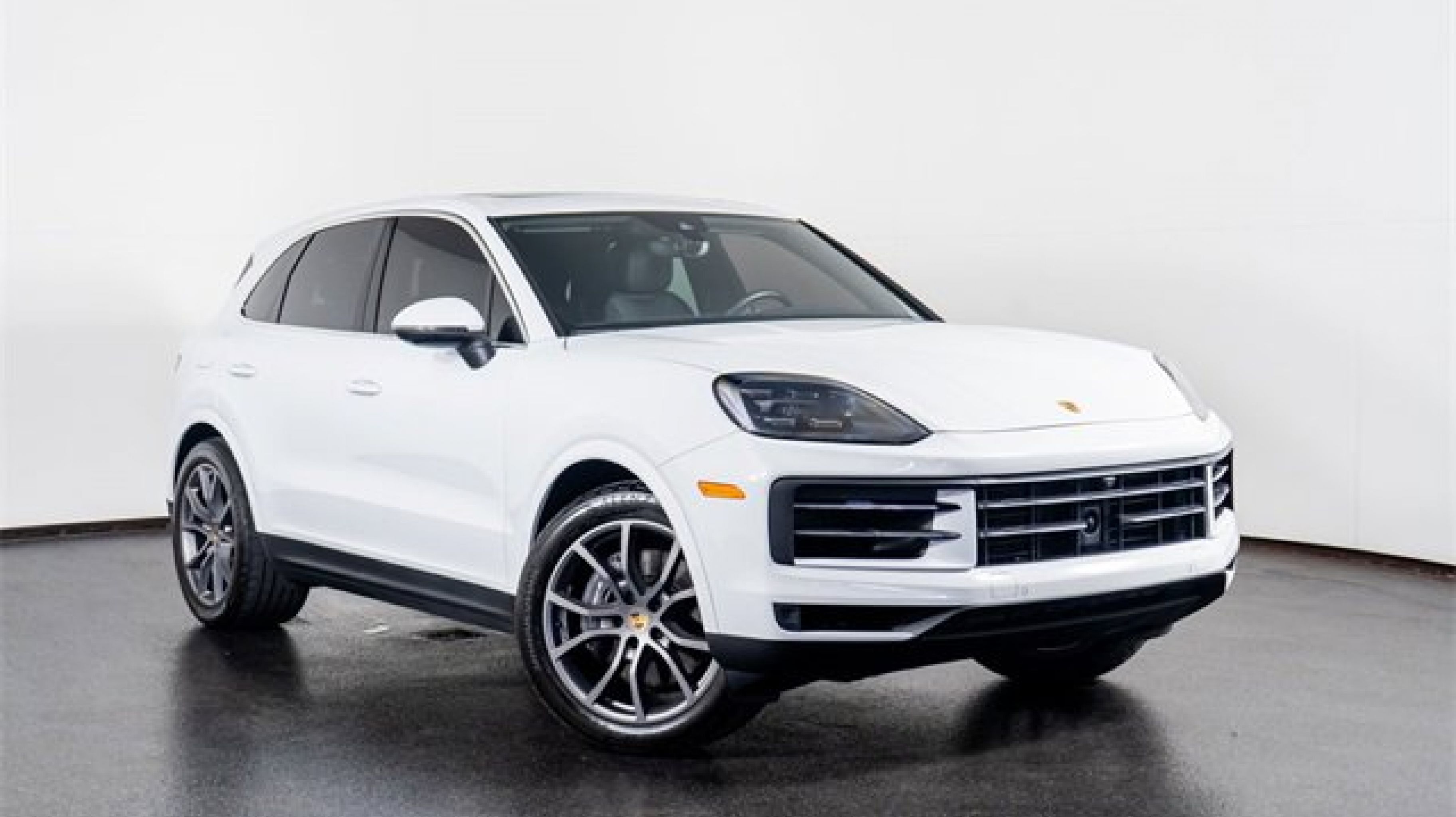 2024 Porsche Cayenne Base
