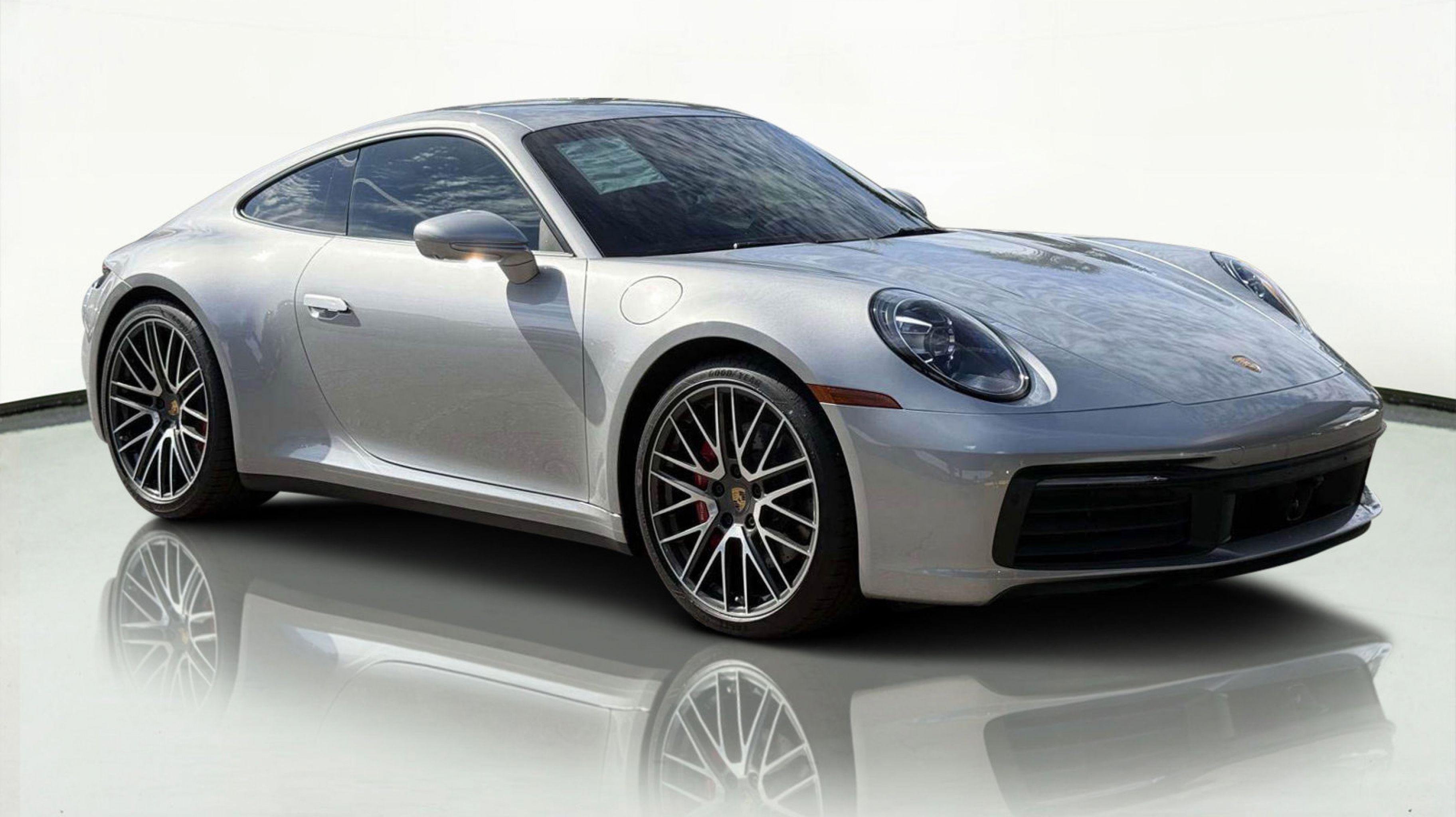 2022 Porsche 911 S's photo