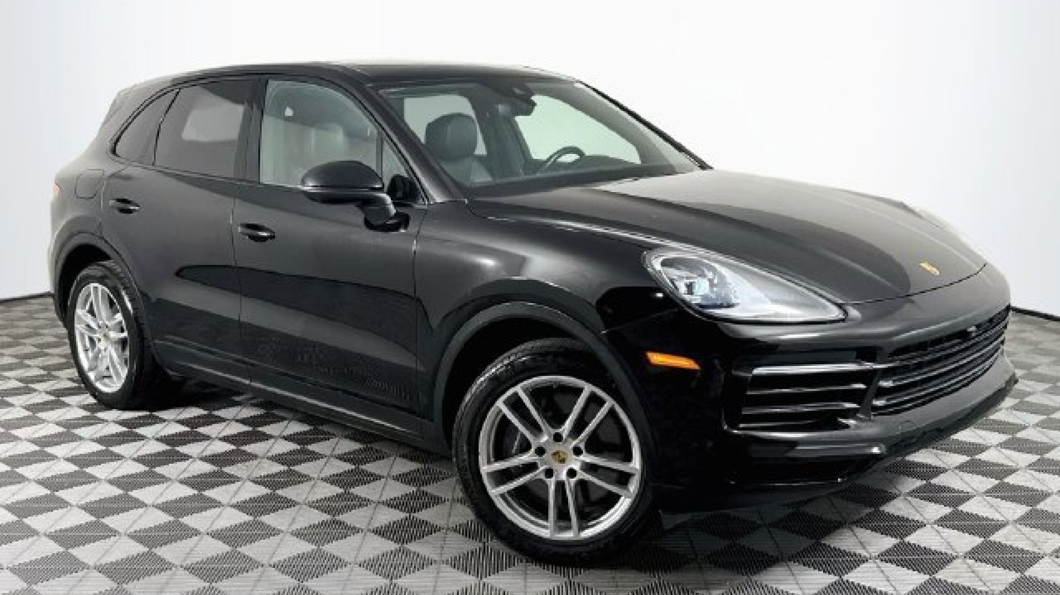 2023 Porsche Cayenne
