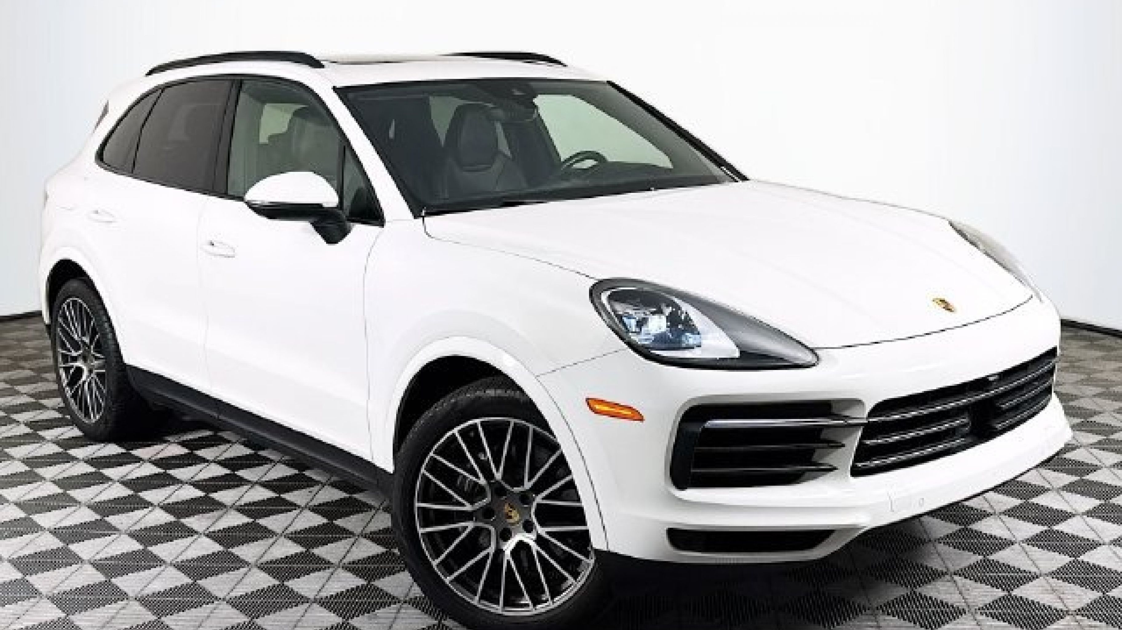 2023 Porsche Cayenne